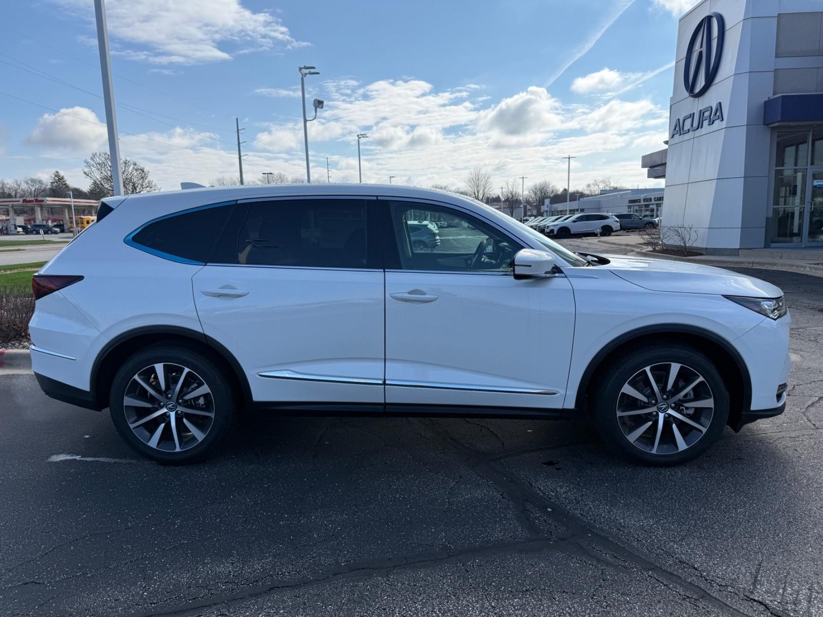 Acura MDX Vehicle Image 02
