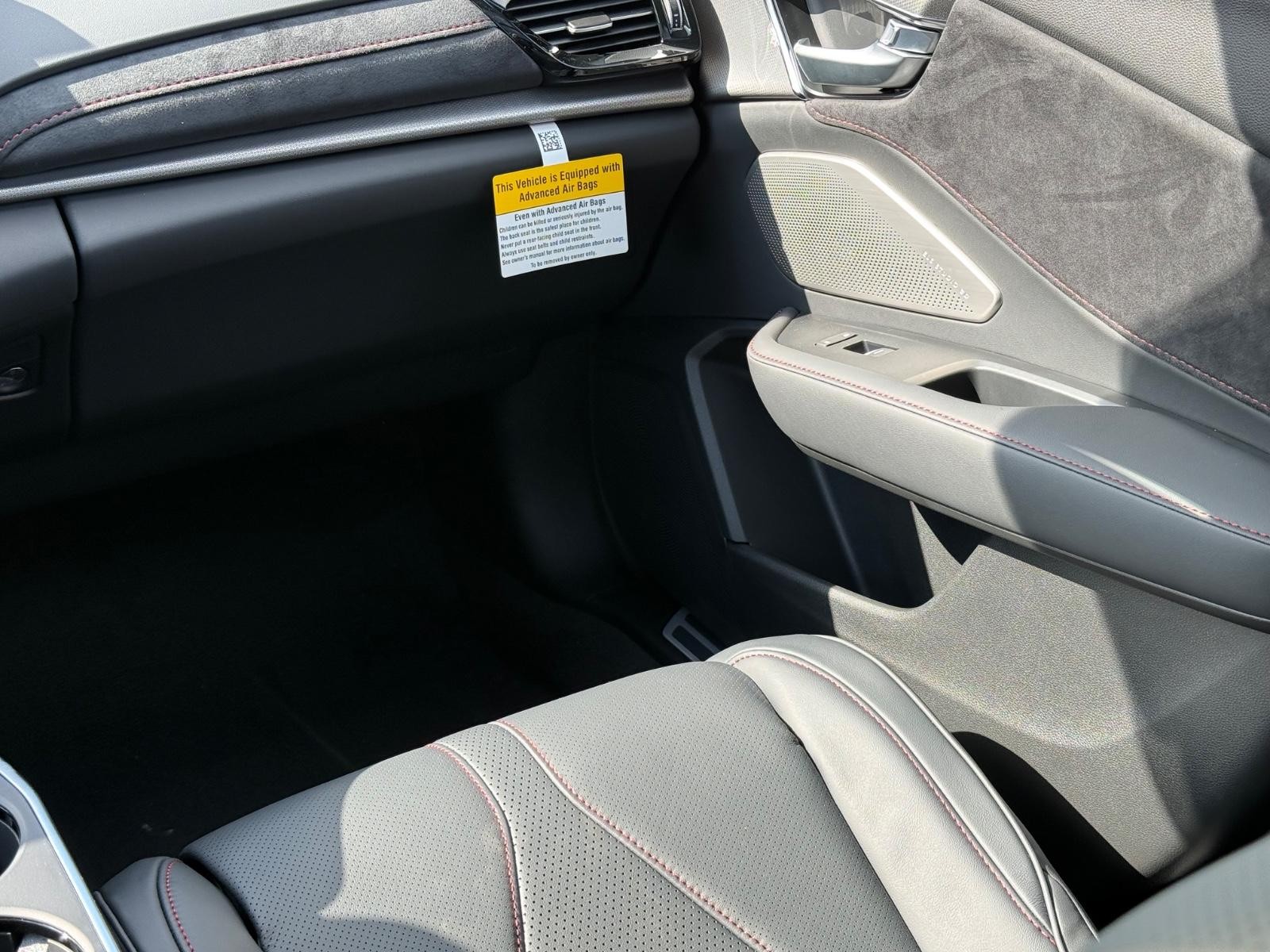 Acura RDX Vehicle Image 10