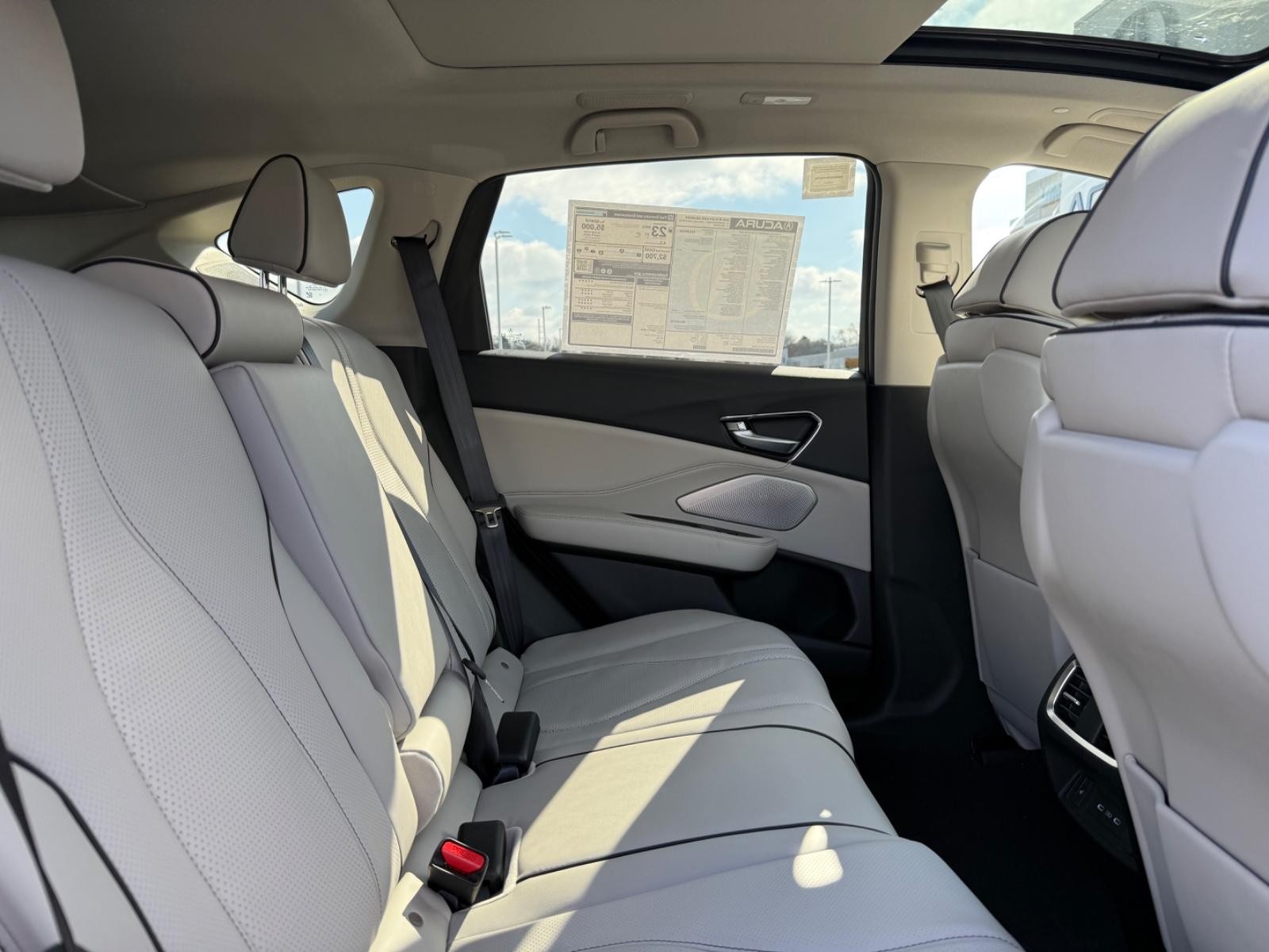 Acura RDX Vehicle Image 05