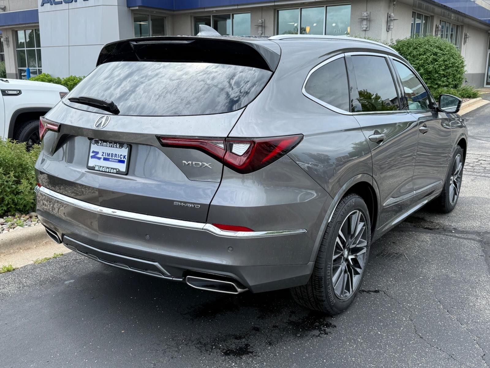 Acura MDX Vehicle Image 03