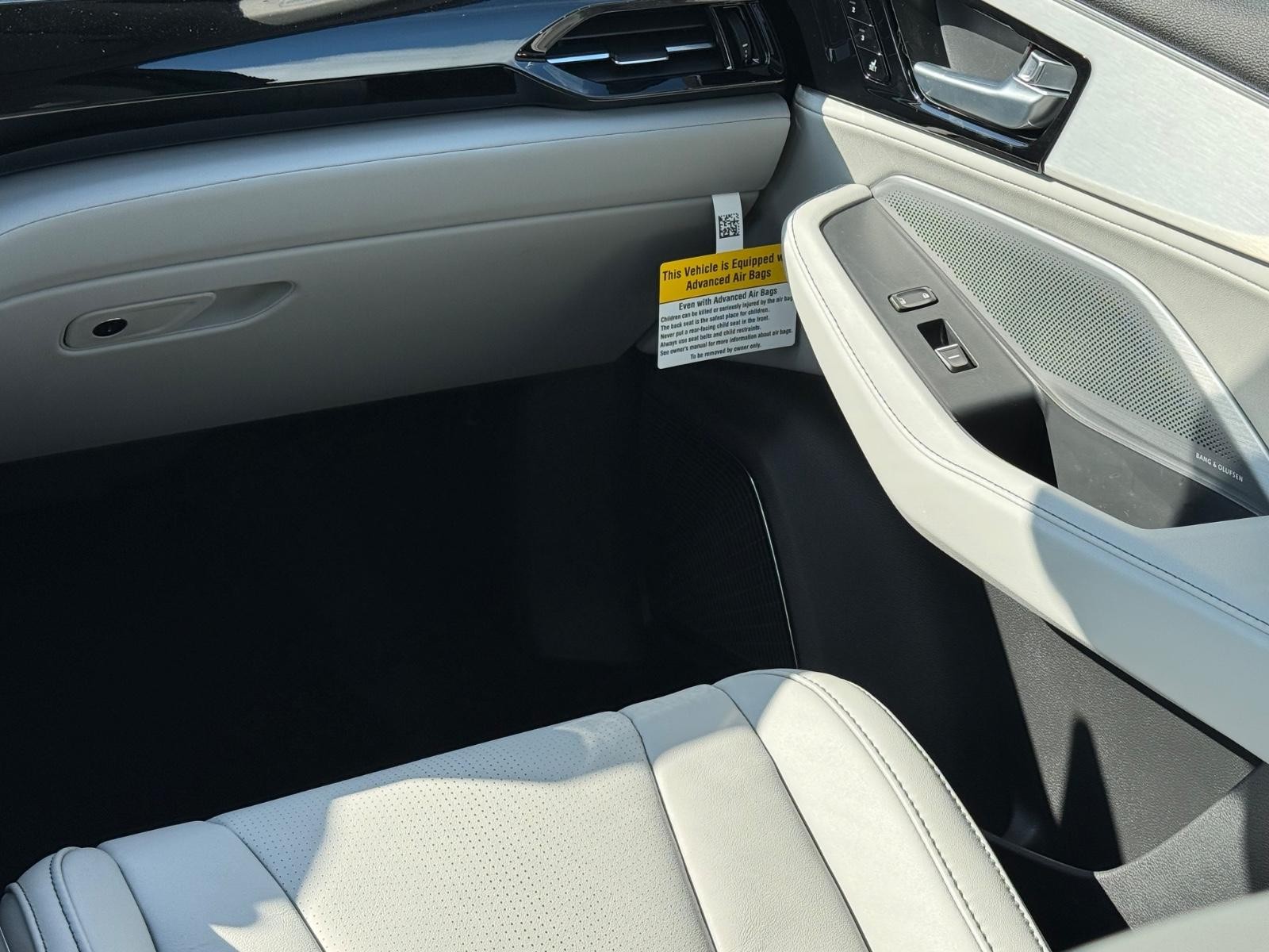 Acura MDX Vehicle Image 10