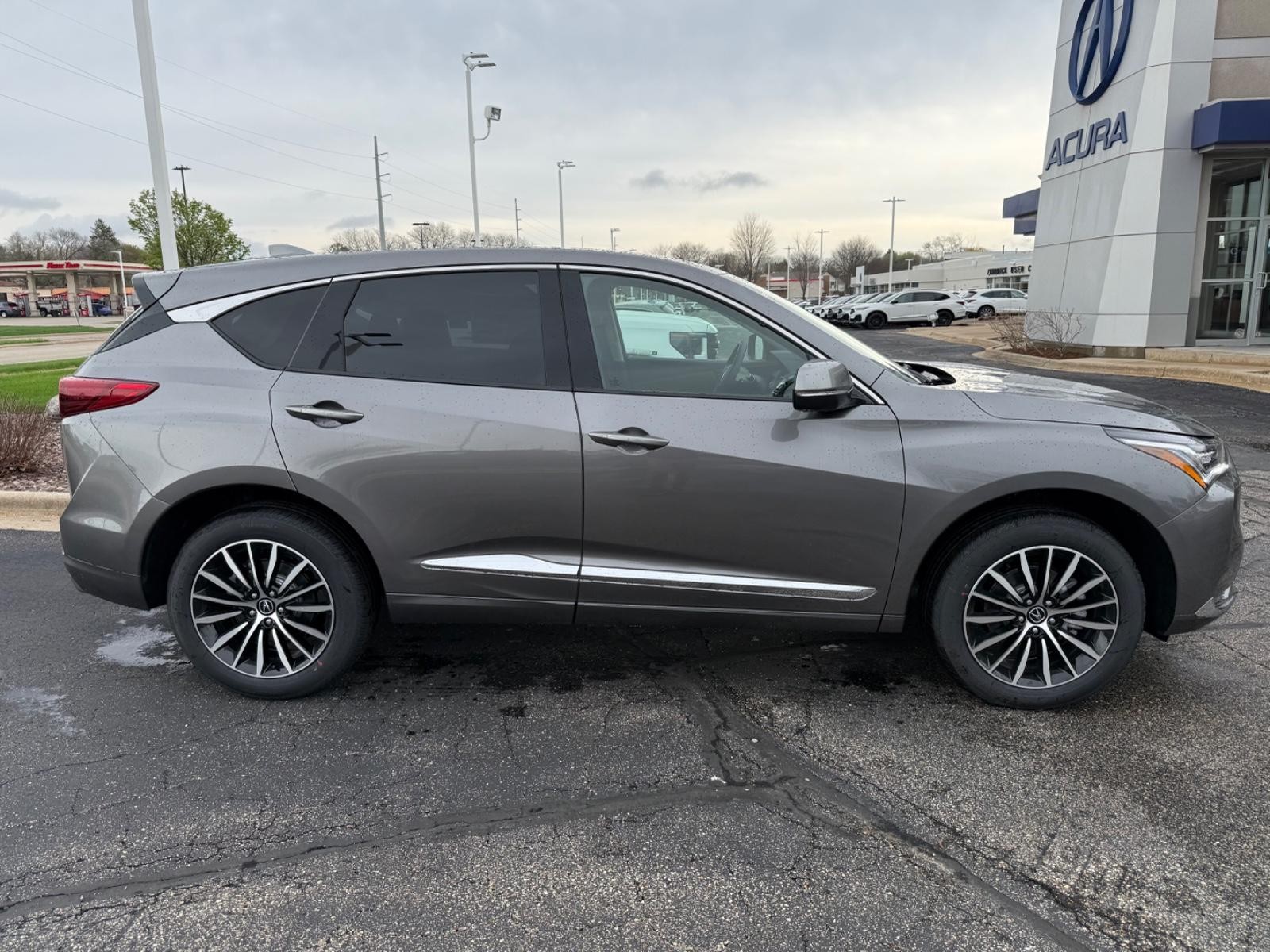 Acura RDX Vehicle Image 02