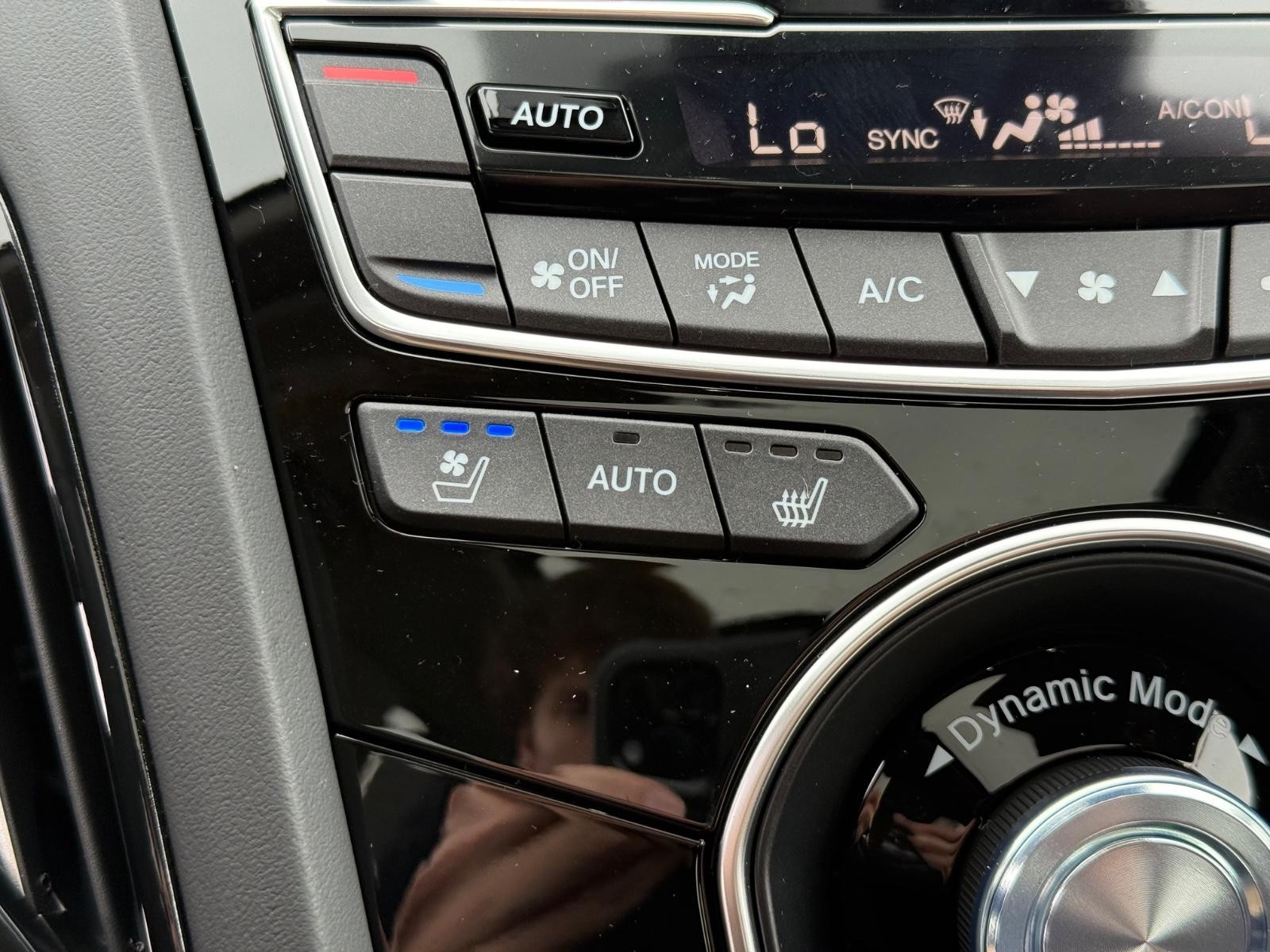 Acura RDX Vehicle Image 15