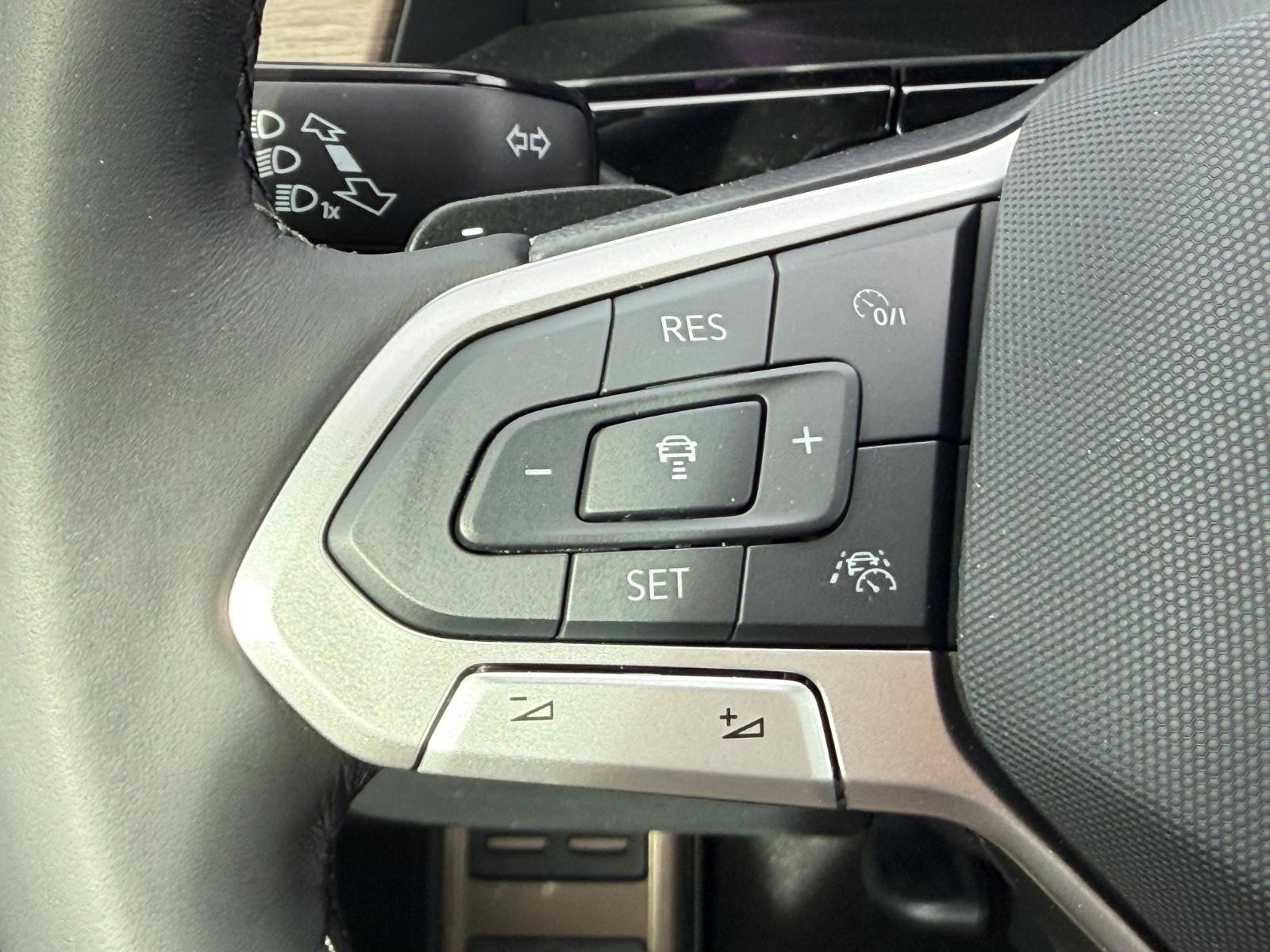 Volkswagen Atlas Vehicle Image 11