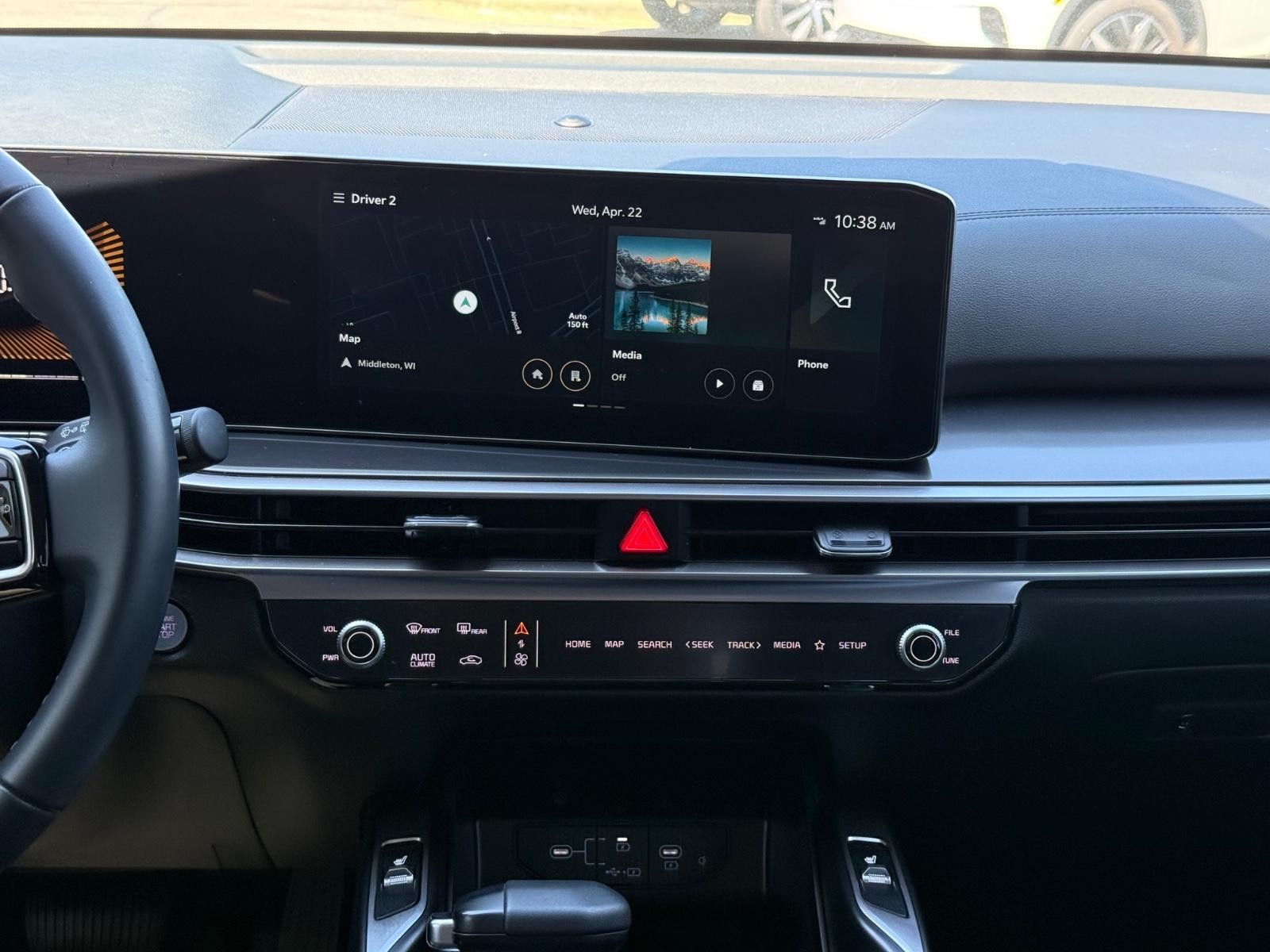 Kia Sorento Vehicle Image 12