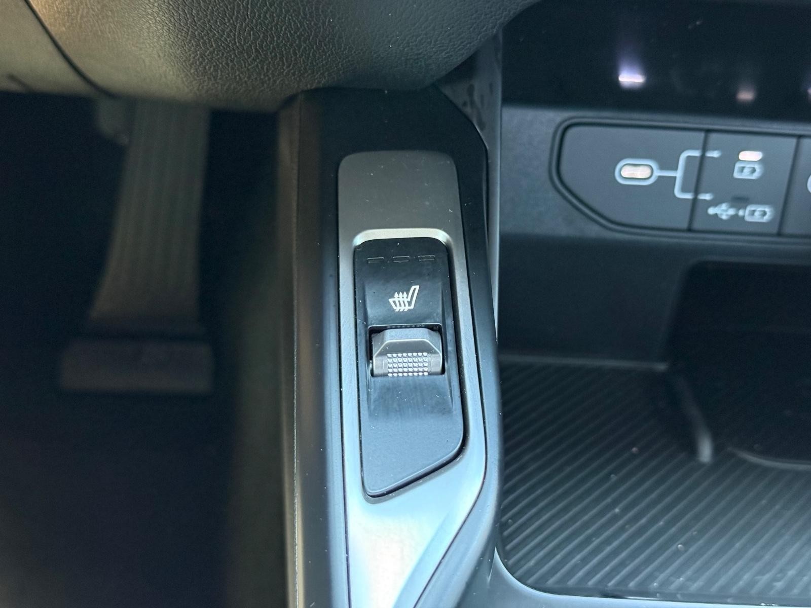 Kia Sorento Vehicle Image 19