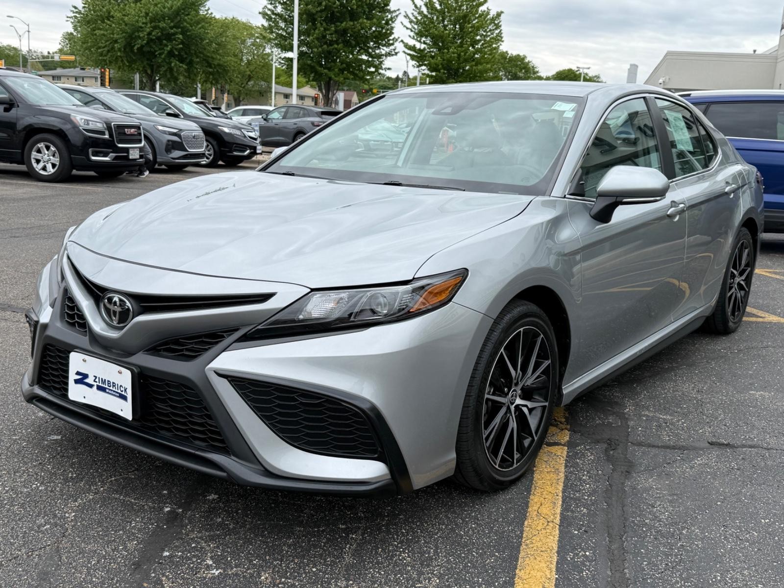 Toyota Camry Vehicle Image 08