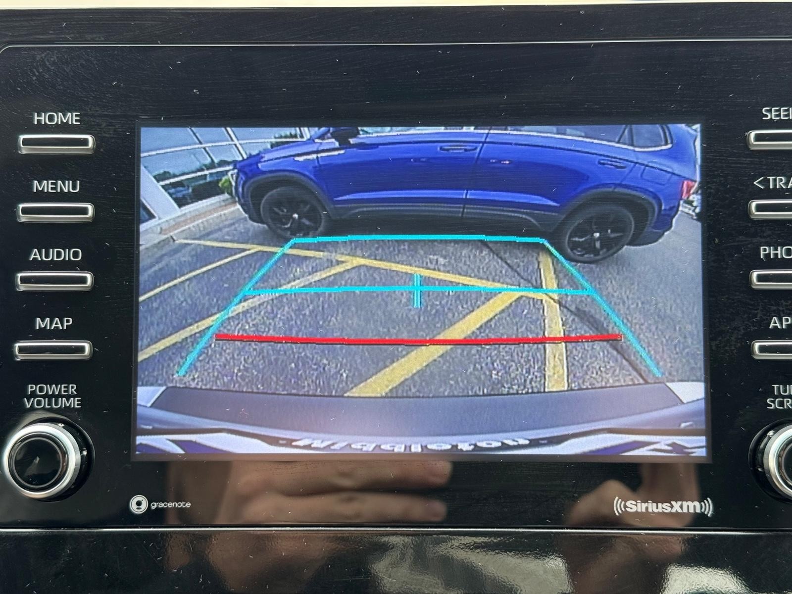 Toyota Camry Vehicle Image 19