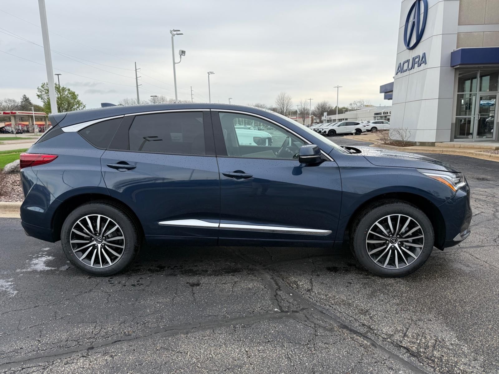 Acura RDX Vehicle Image 02