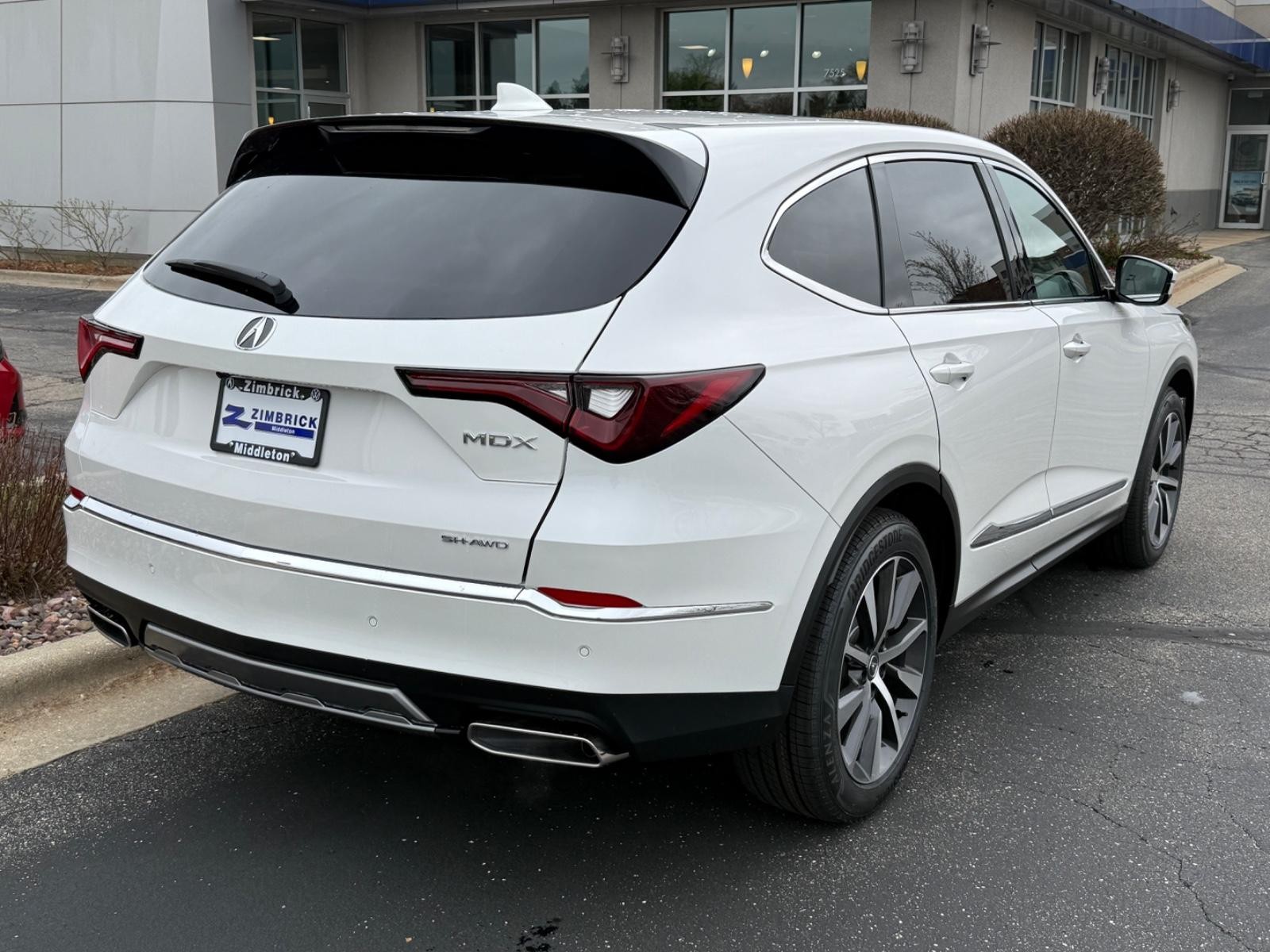 Acura MDX Vehicle Image 03