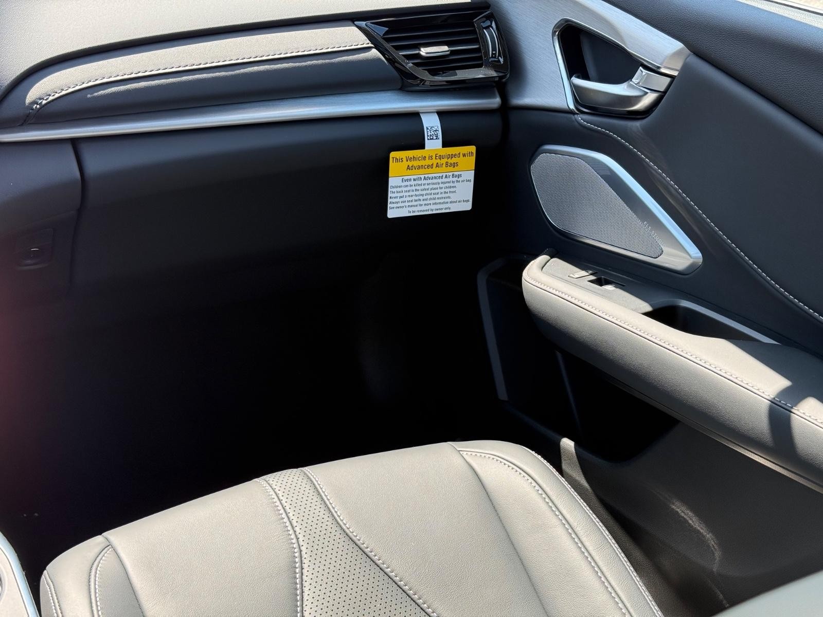 Acura RDX Vehicle Image 09