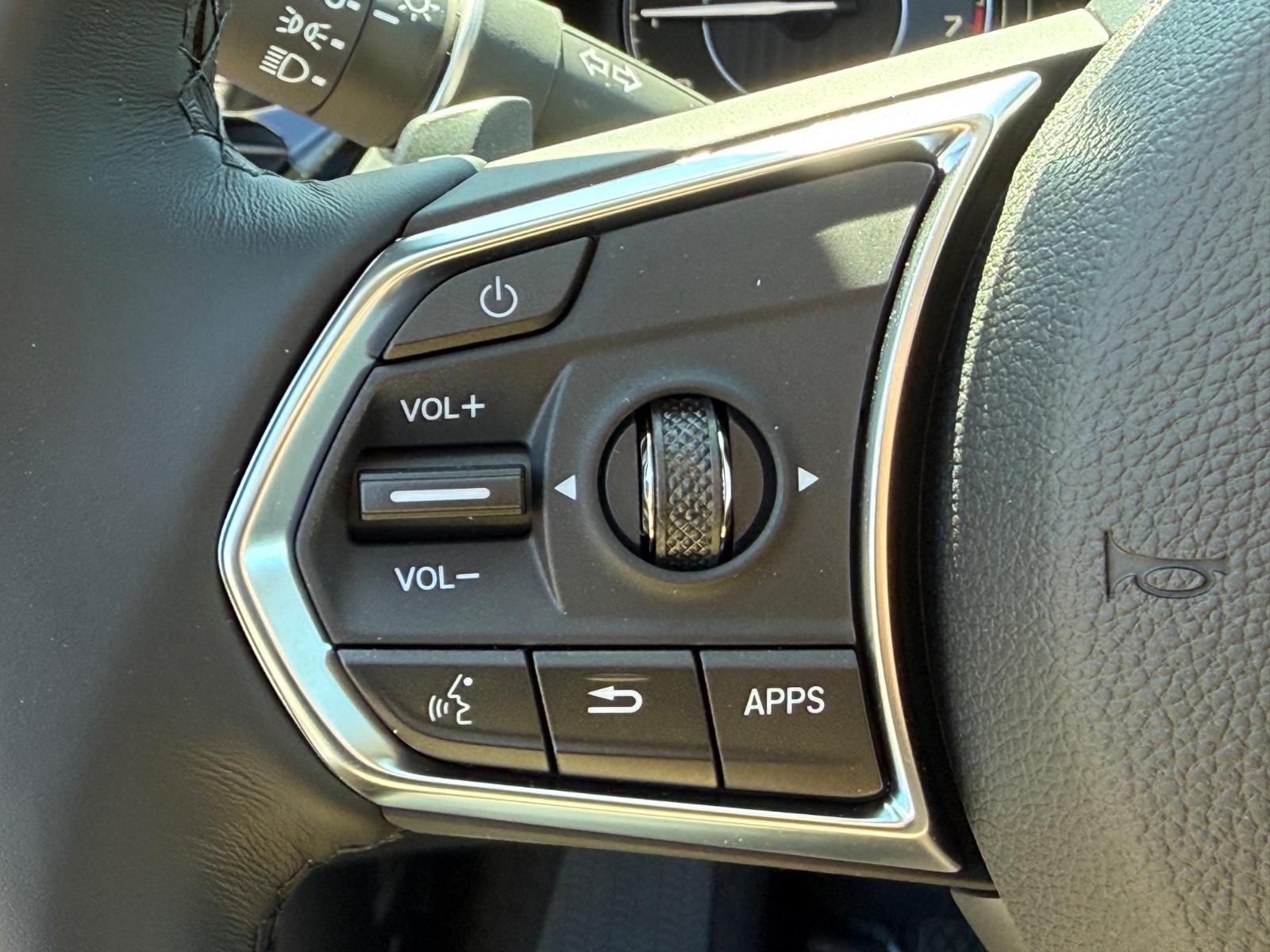Acura RDX Vehicle Image 11