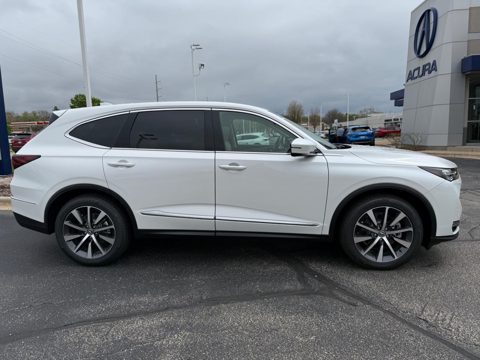 Acura MDX Vehicle Image 02
