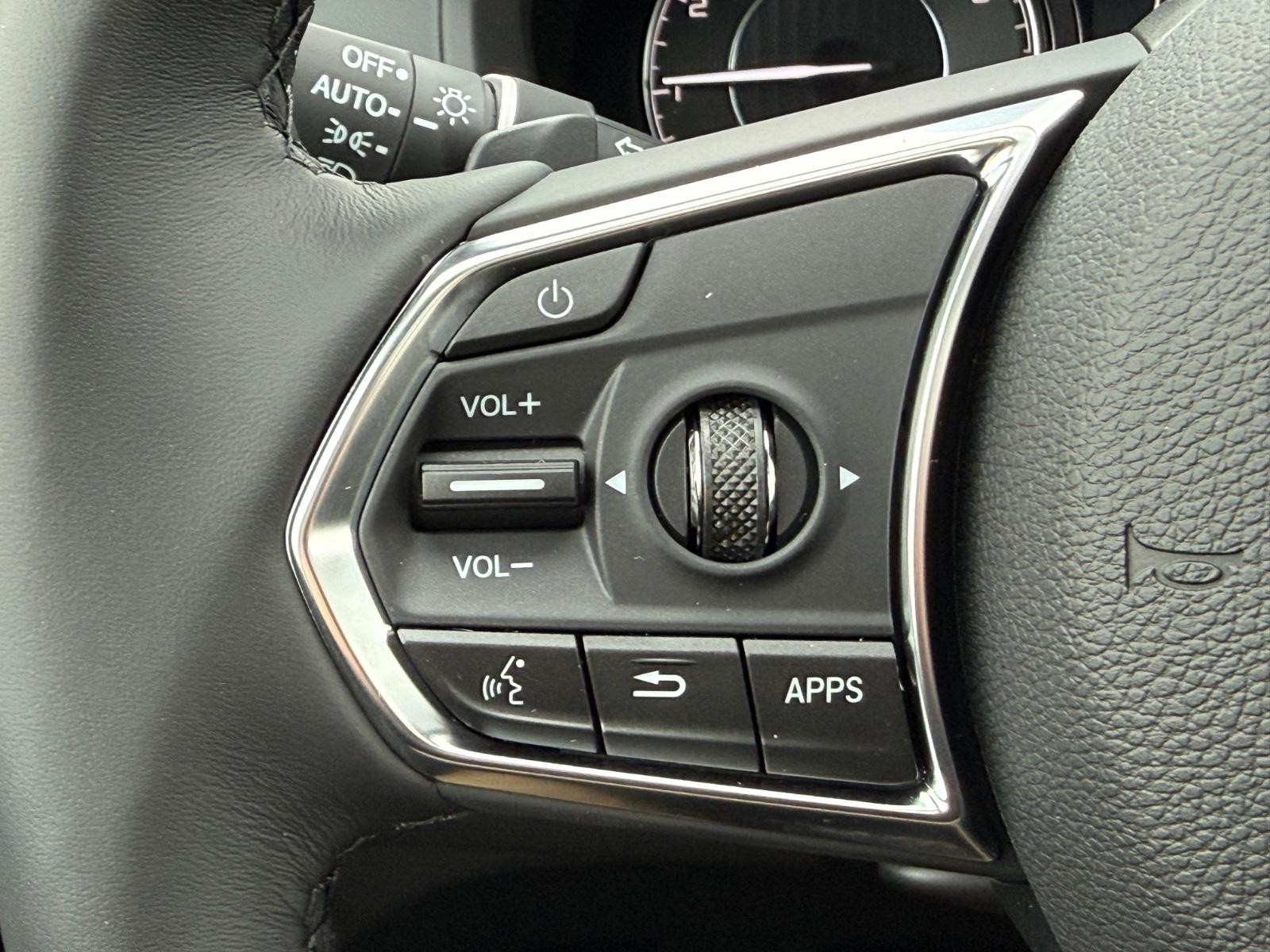 Acura RDX Vehicle Image 12