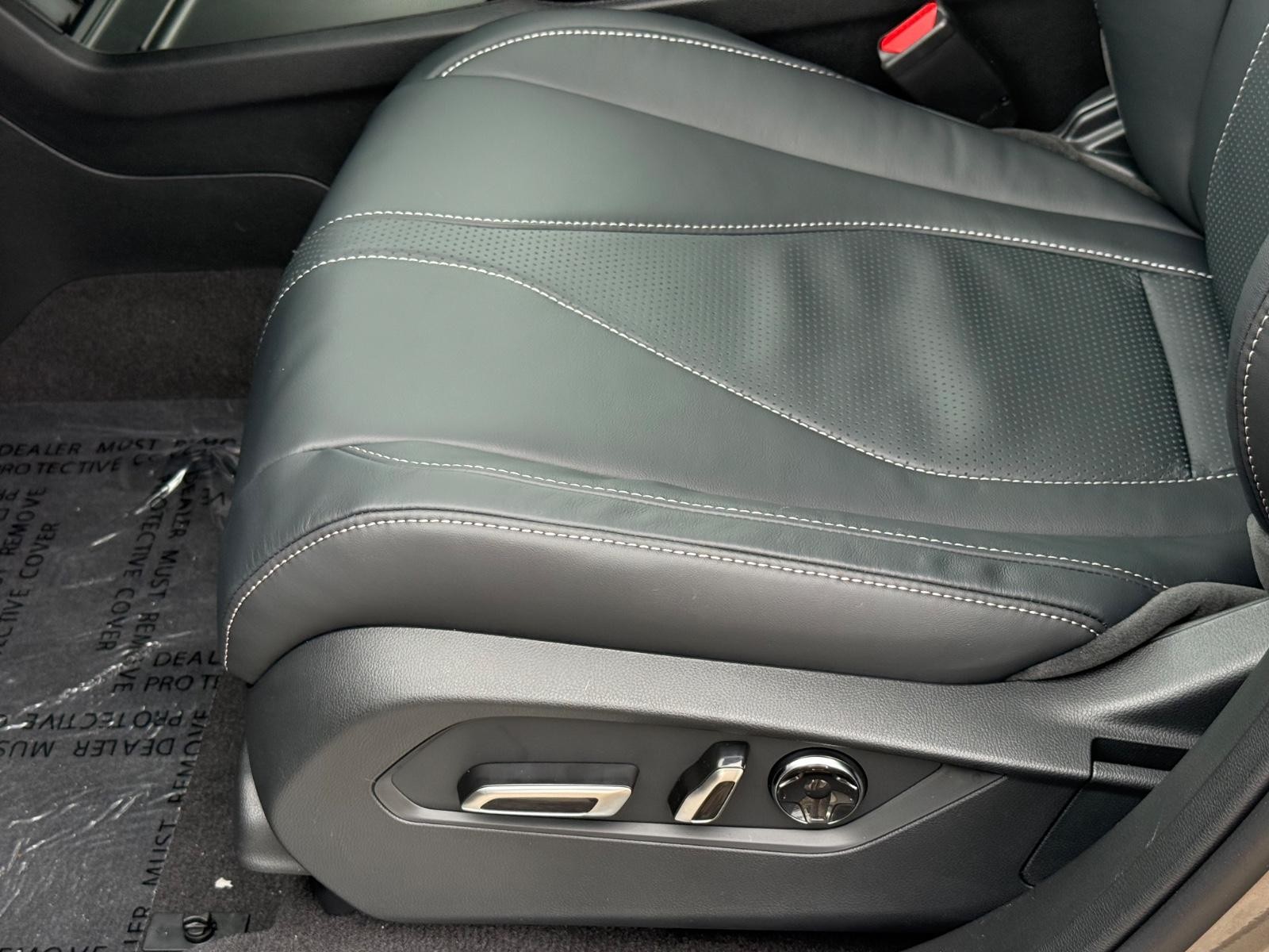 Acura RDX Vehicle Image 17