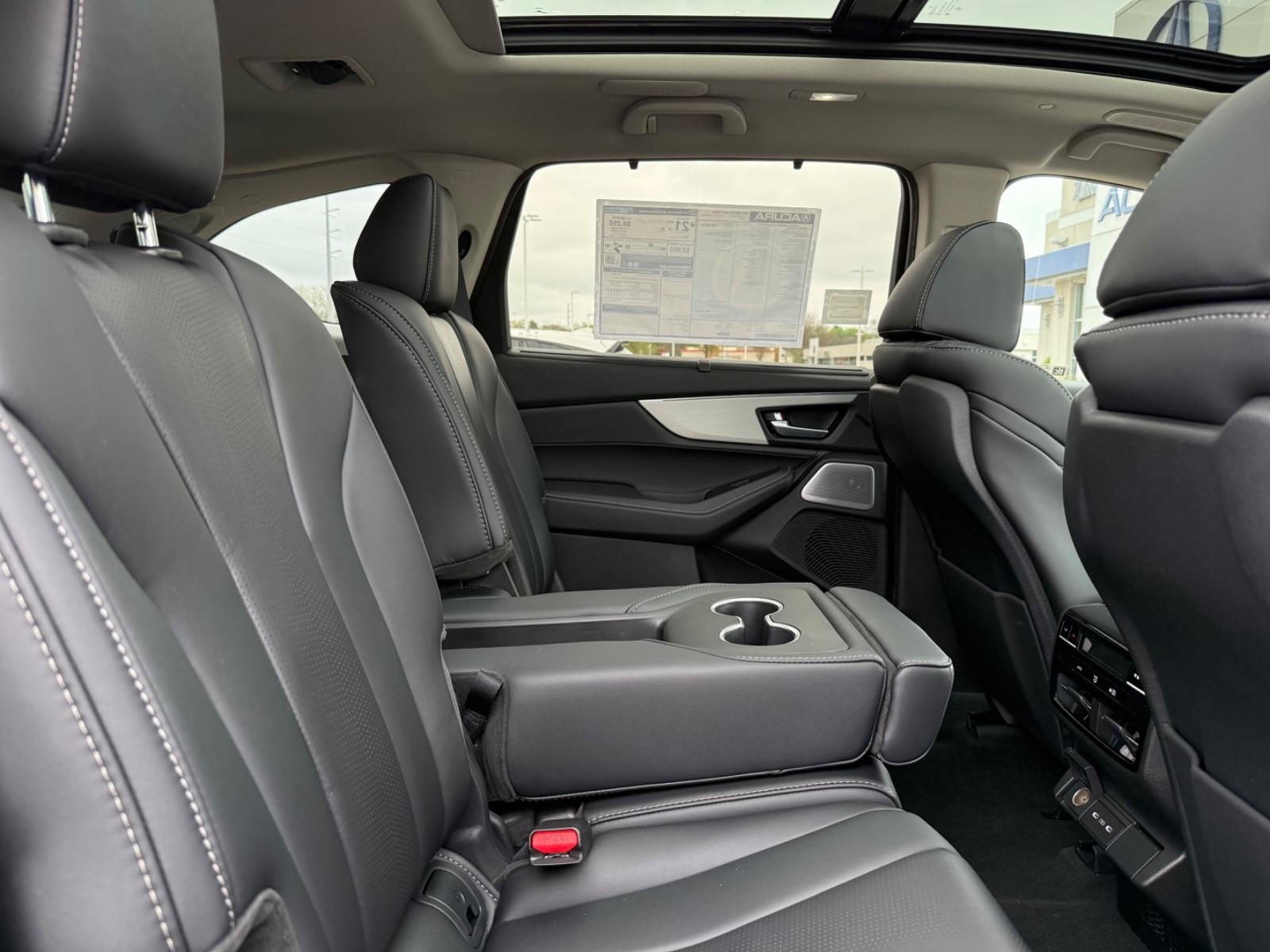 Acura MDX Vehicle Image 05