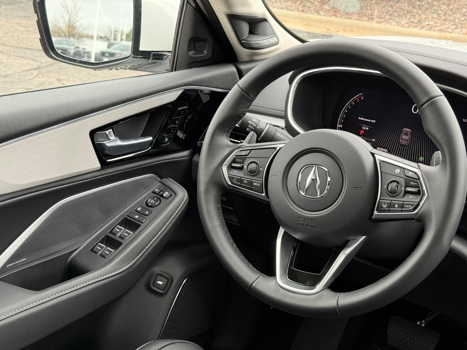 Acura MDX Vehicle Image 09