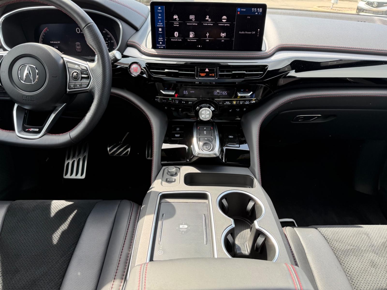 Acura MDX Vehicle Full-screen Gallery Image 11