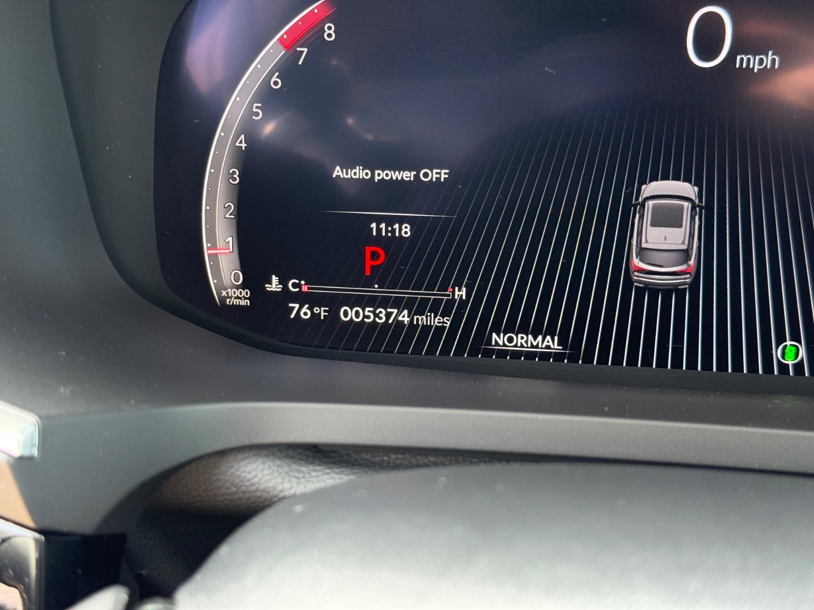 Acura MDX Vehicle Full-screen Gallery Image 19