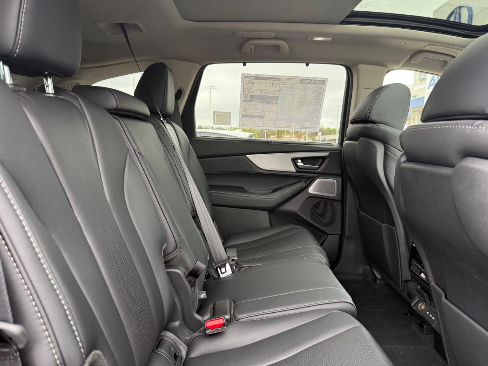 Acura MDX Vehicle Image 05
