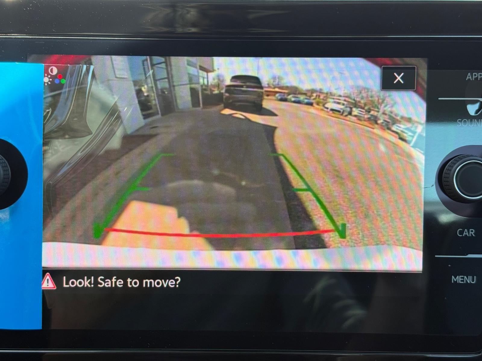 Volkswagen Jetta Vehicle Image 13