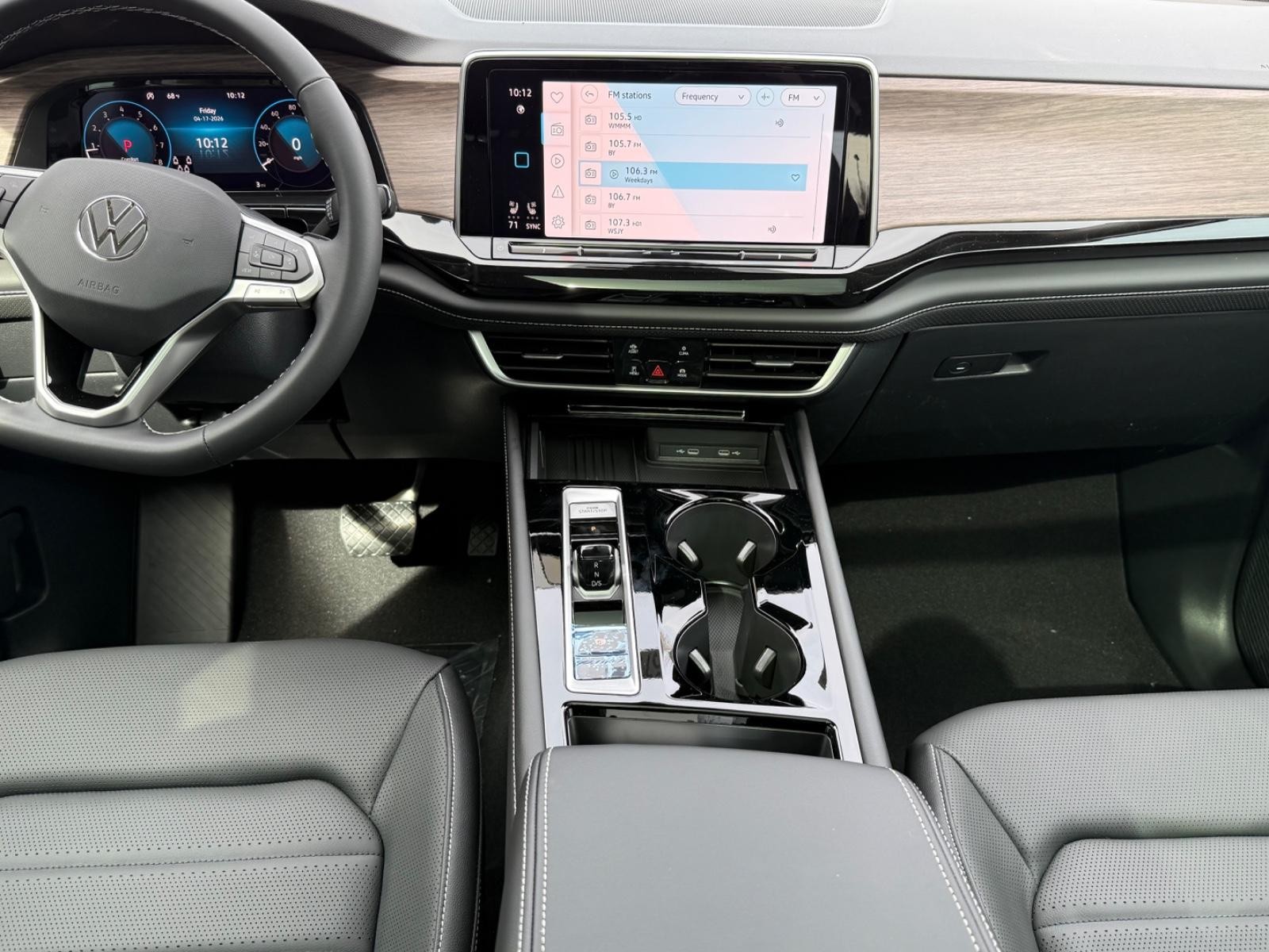 Volkswagen Atlas Vehicle Image 07