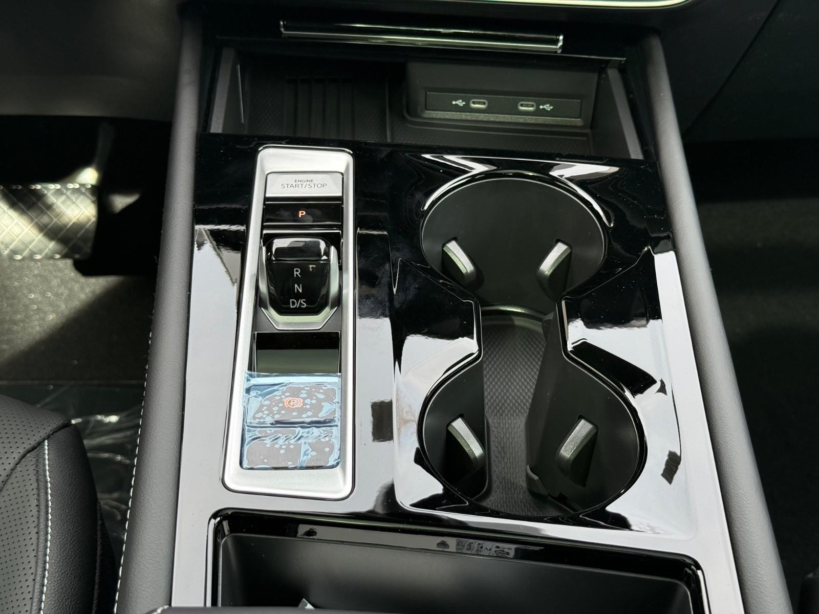 Volkswagen Atlas Vehicle Image 09