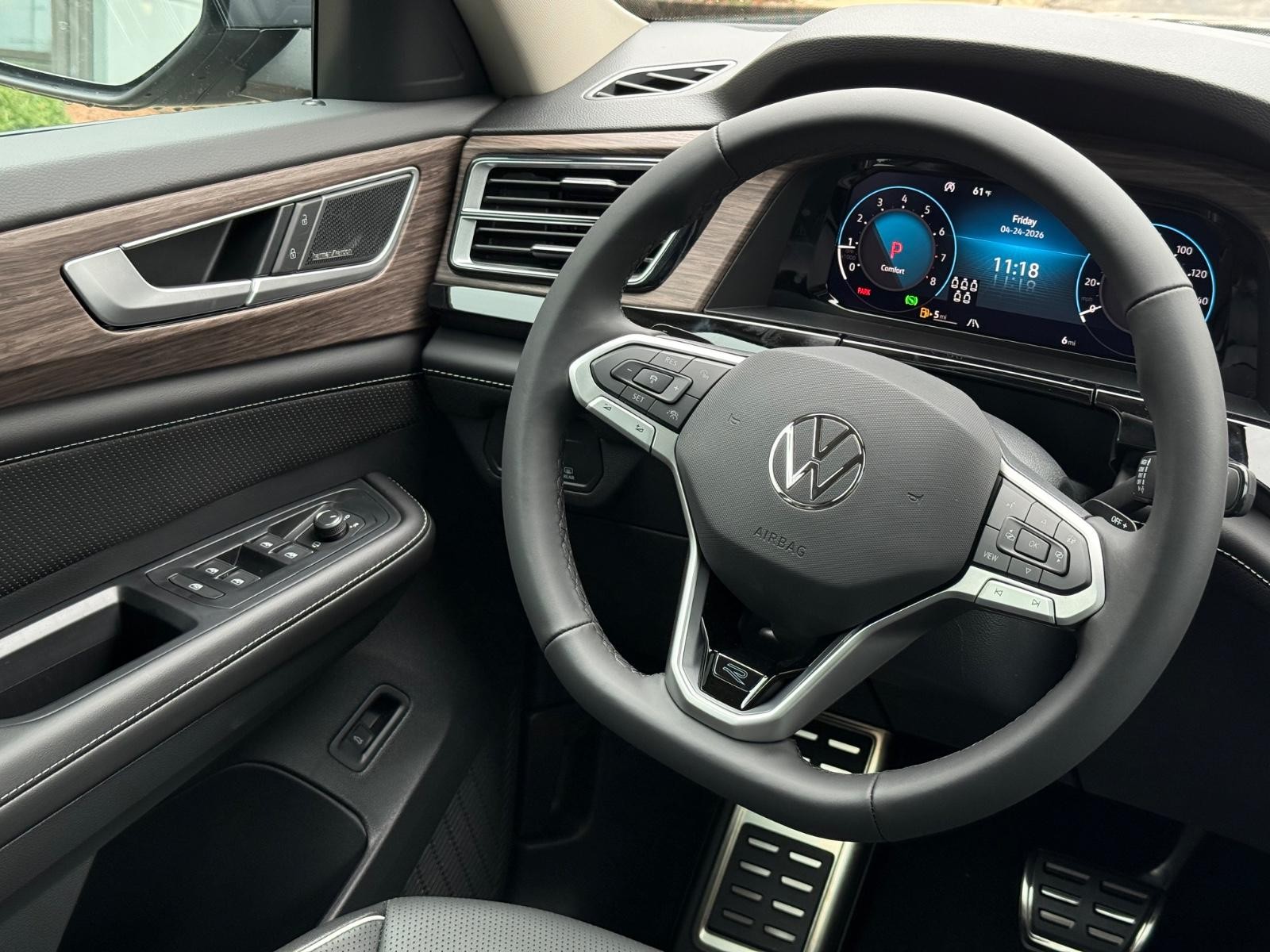 Volkswagen Atlas Vehicle Image 09