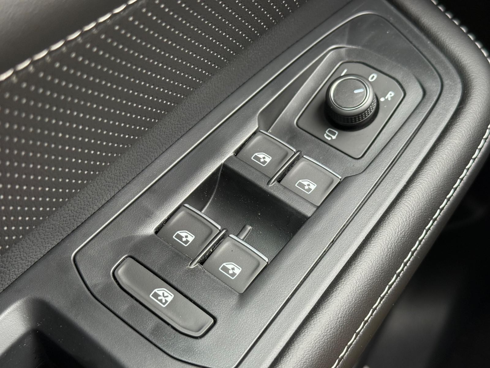 Volkswagen Atlas Vehicle Image 16
