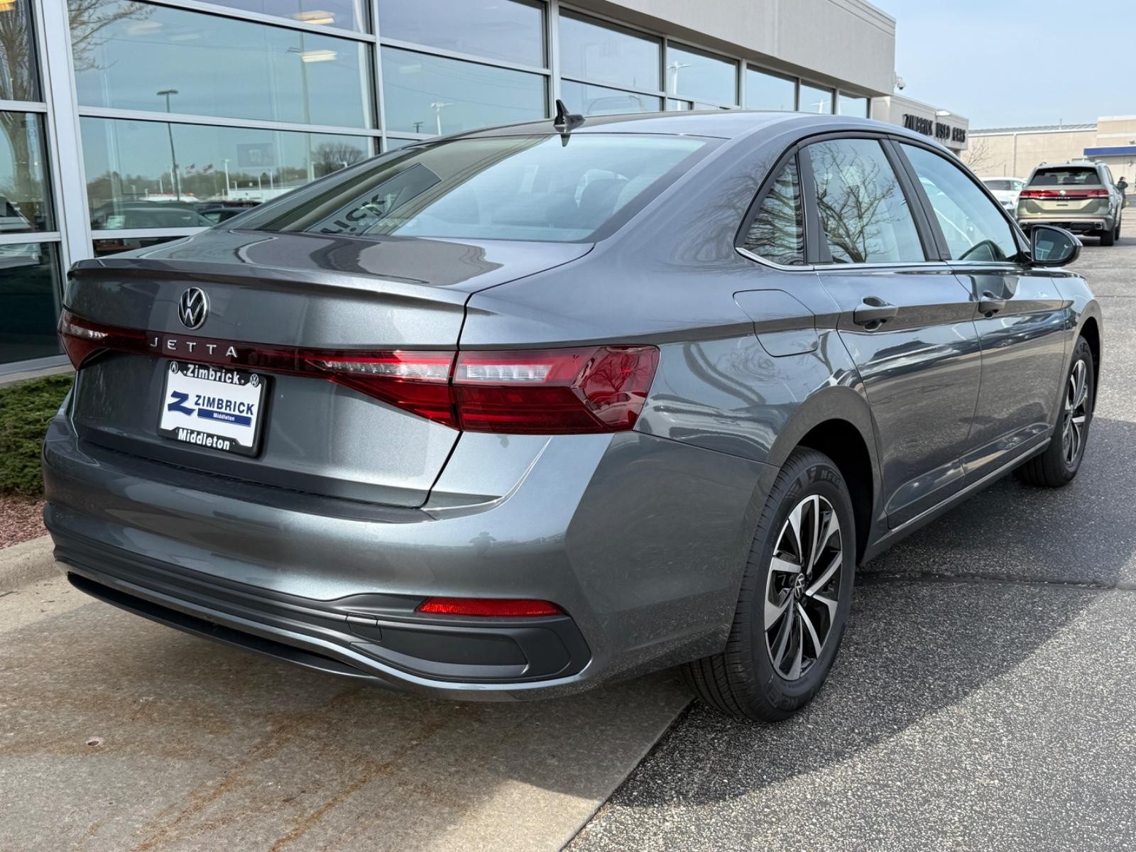 Volkswagen Jetta Vehicle Image 03