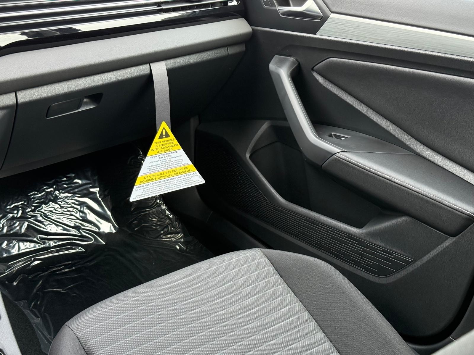 Volkswagen Jetta Vehicle Image 10