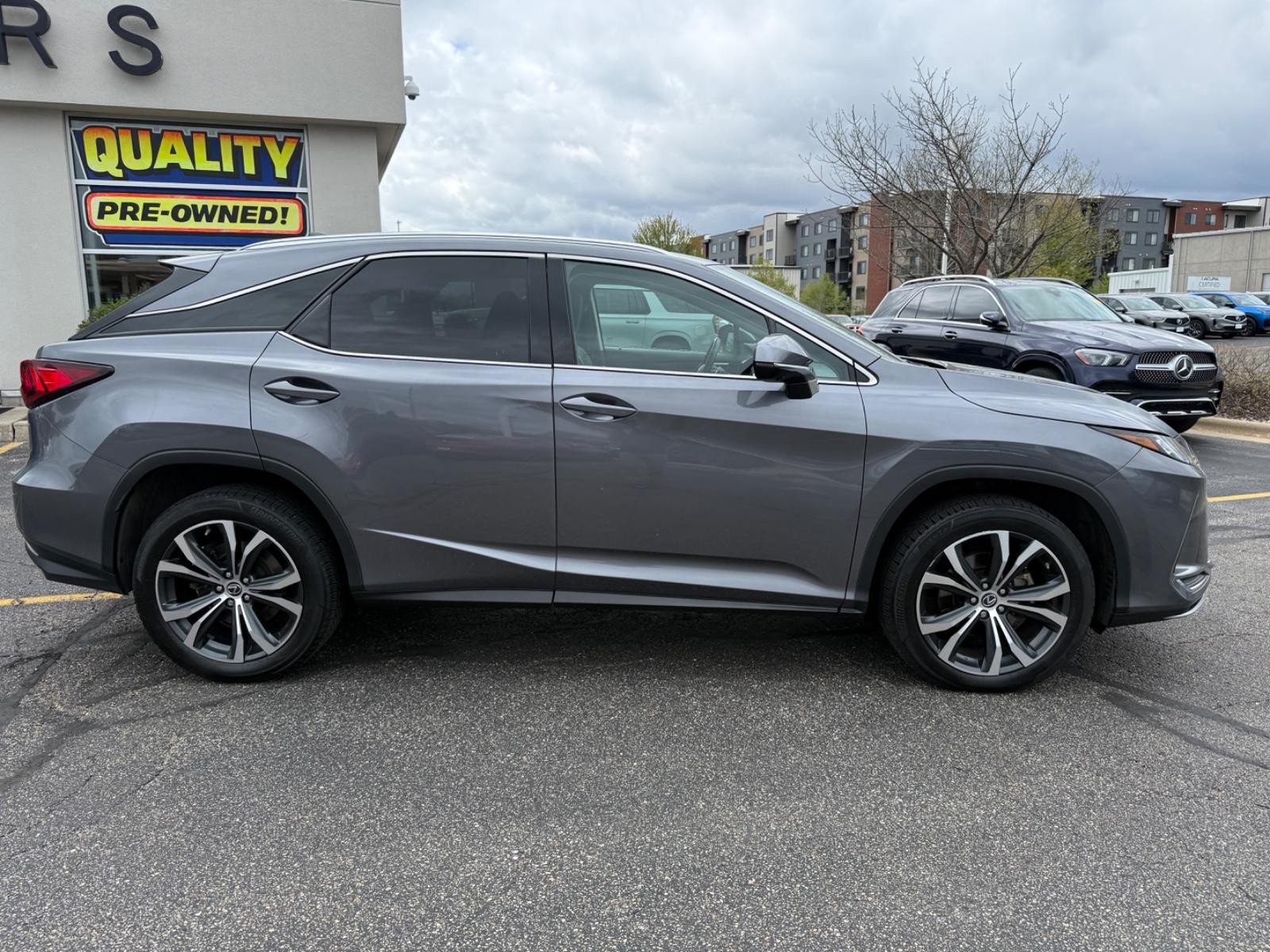 Lexus RX Vehicle Image 02