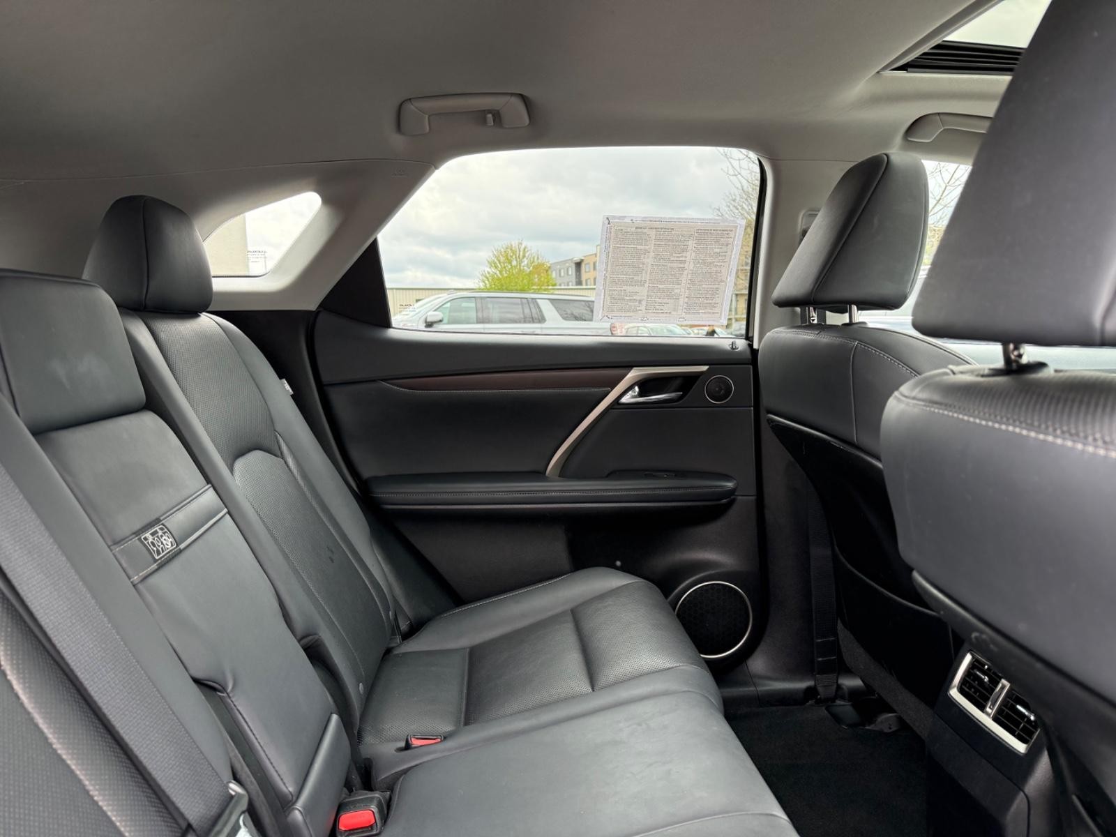 Lexus RX Vehicle Image 11