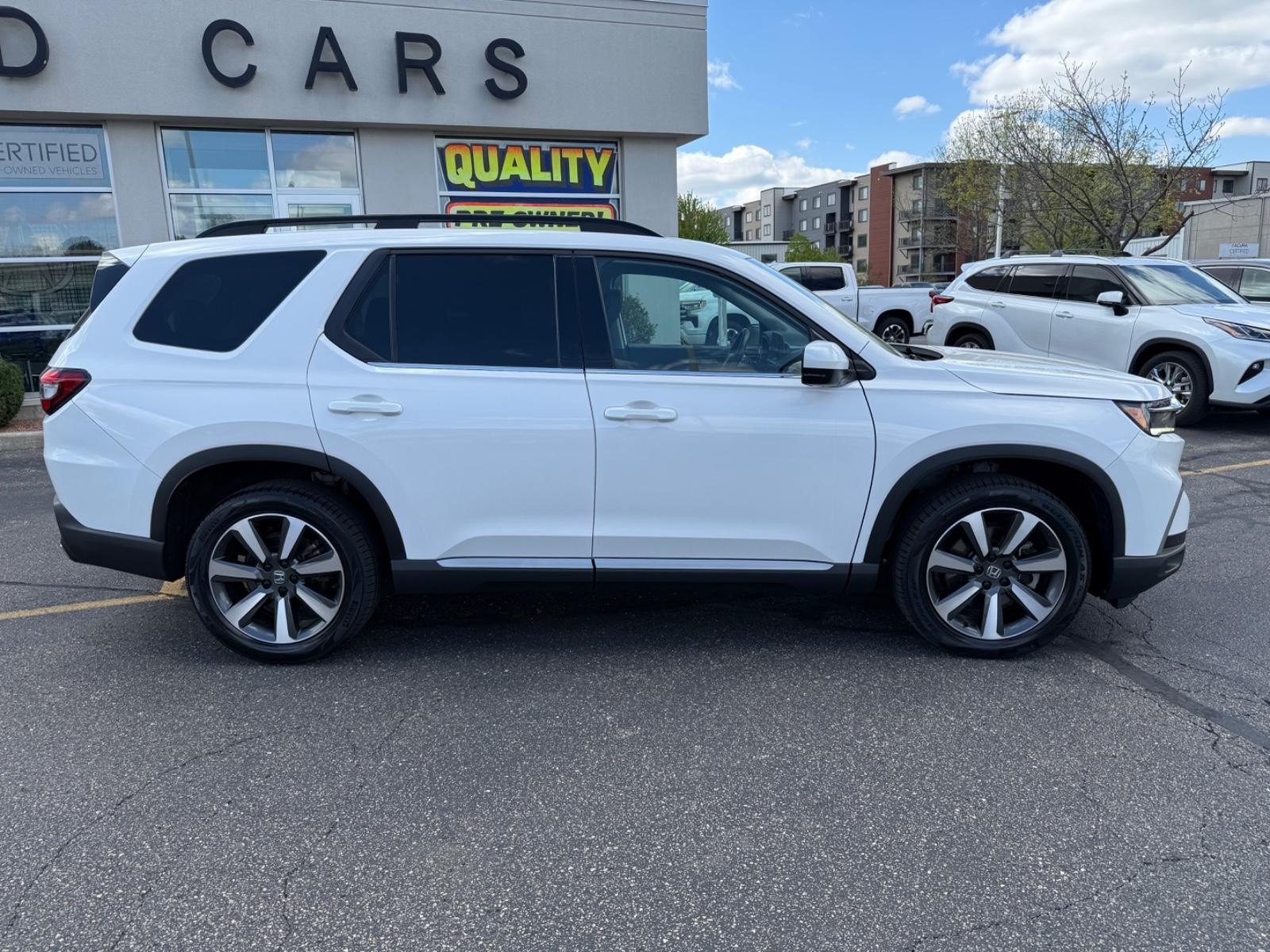 Honda Pilot Vehicle Image 02