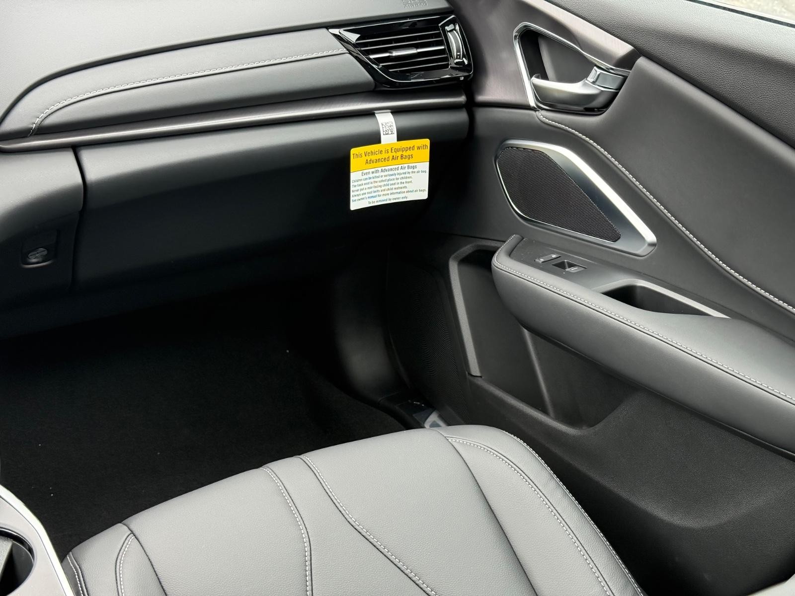 Acura RDX Vehicle Image 10