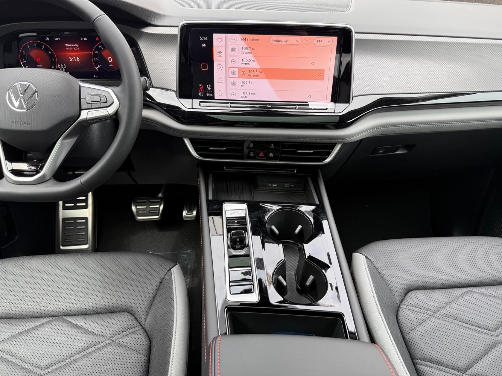 Volkswagen Atlas Vehicle Image 07
