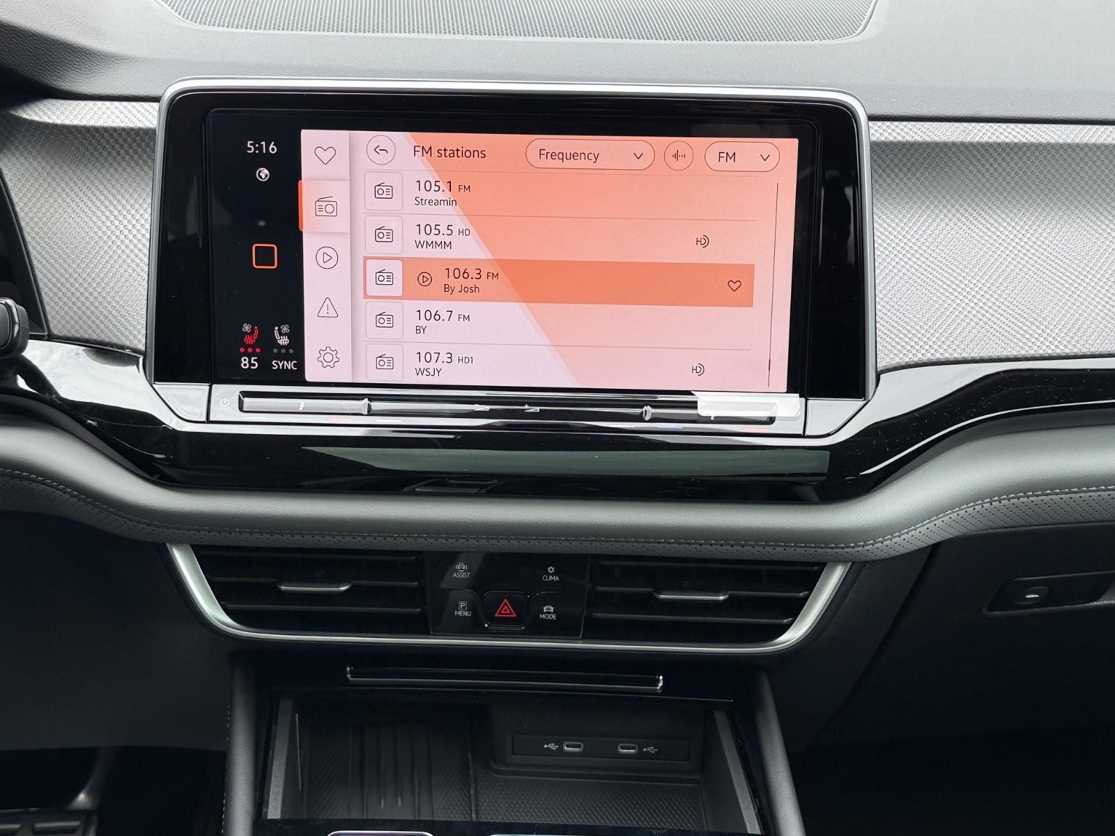 Volkswagen Atlas Vehicle Image 08