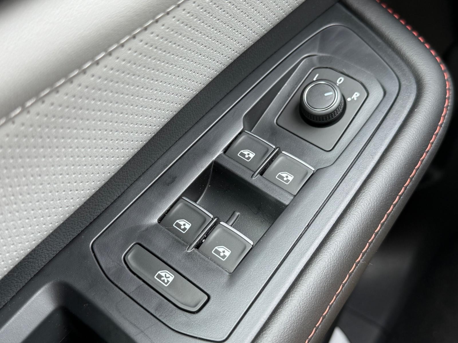 Volkswagen Atlas Vehicle Image 16