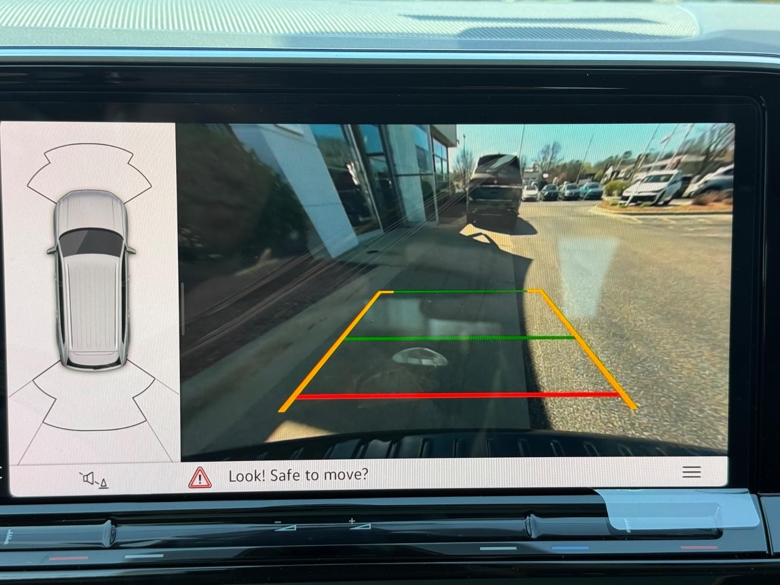 Volkswagen Atlas Vehicle Image 14