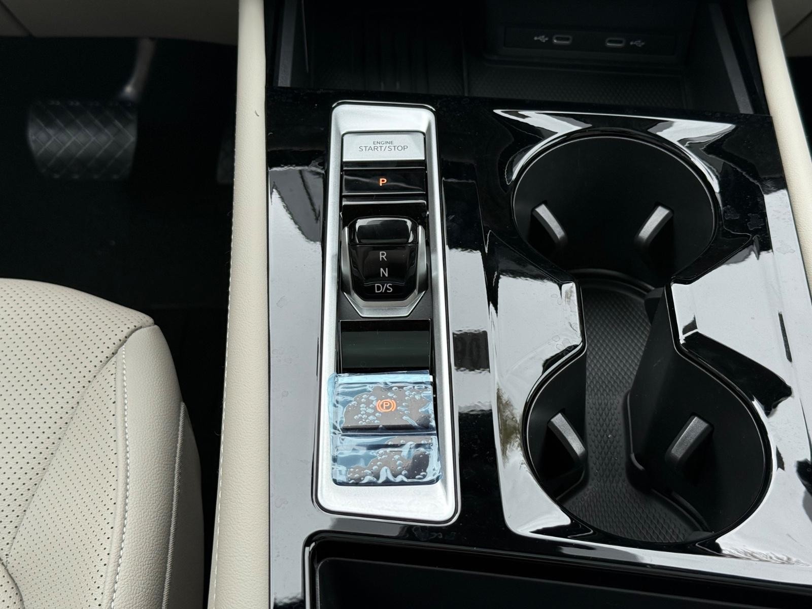 Volkswagen Atlas Vehicle Image 09