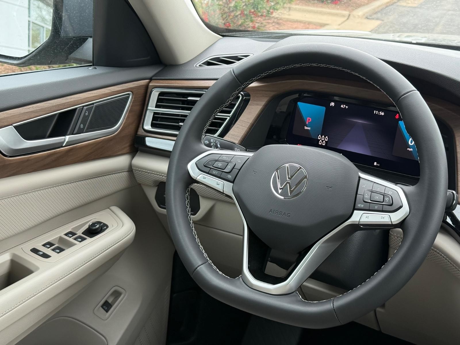 Volkswagen Atlas Vehicle Image 10