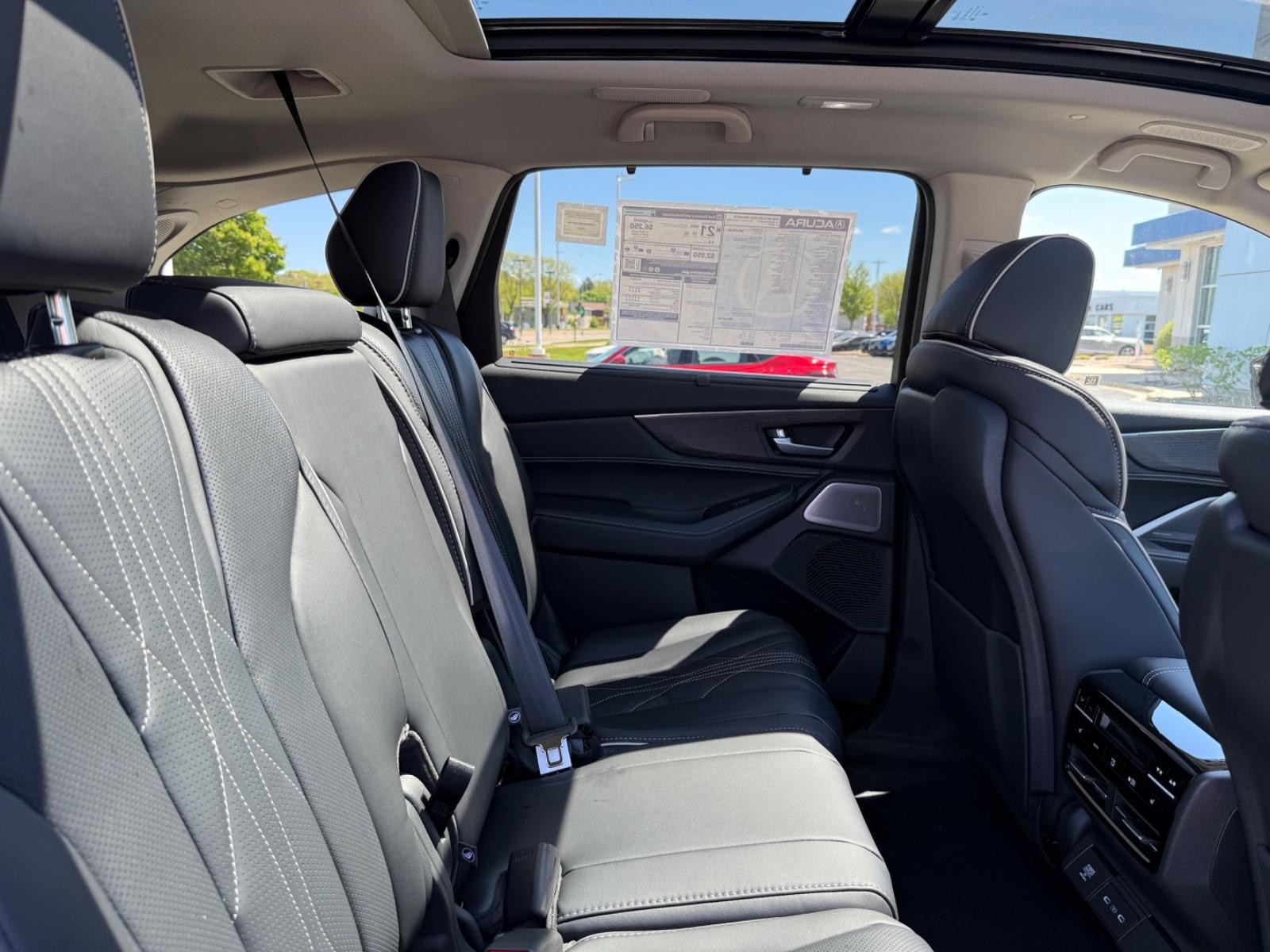 Acura MDX Vehicle Image 05