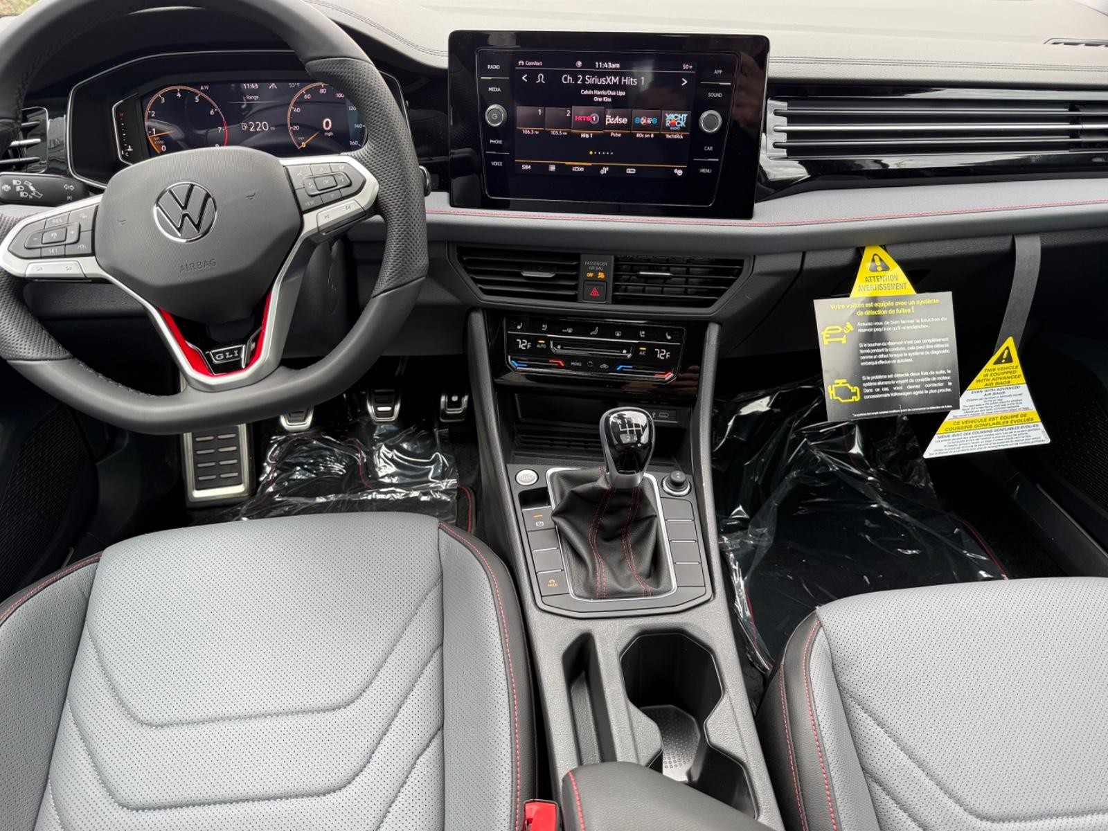 Volkswagen Jetta GLI Vehicle Image 07