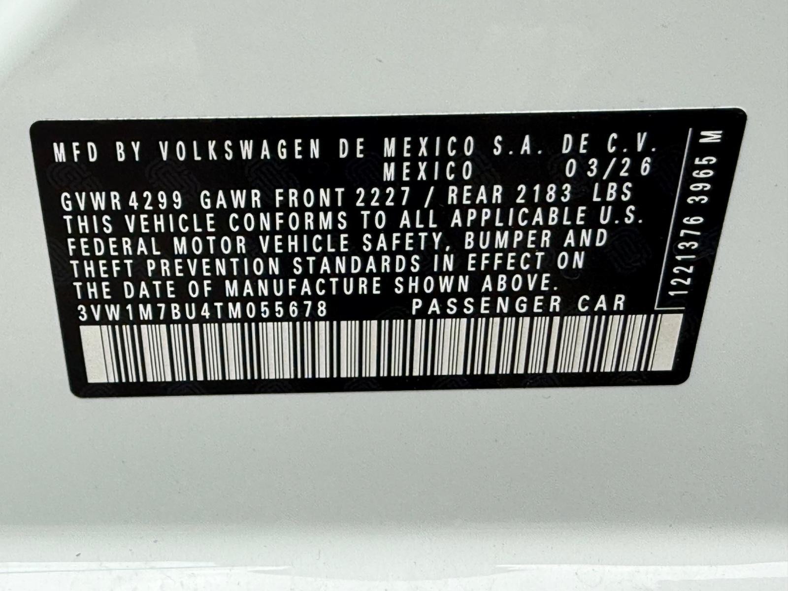 Volkswagen Jetta GLI Vehicle Image 18