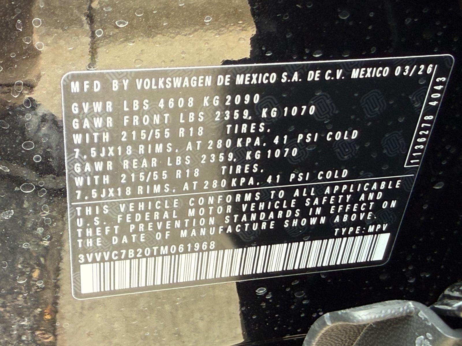 Volkswagen Taos Vehicle Image 17