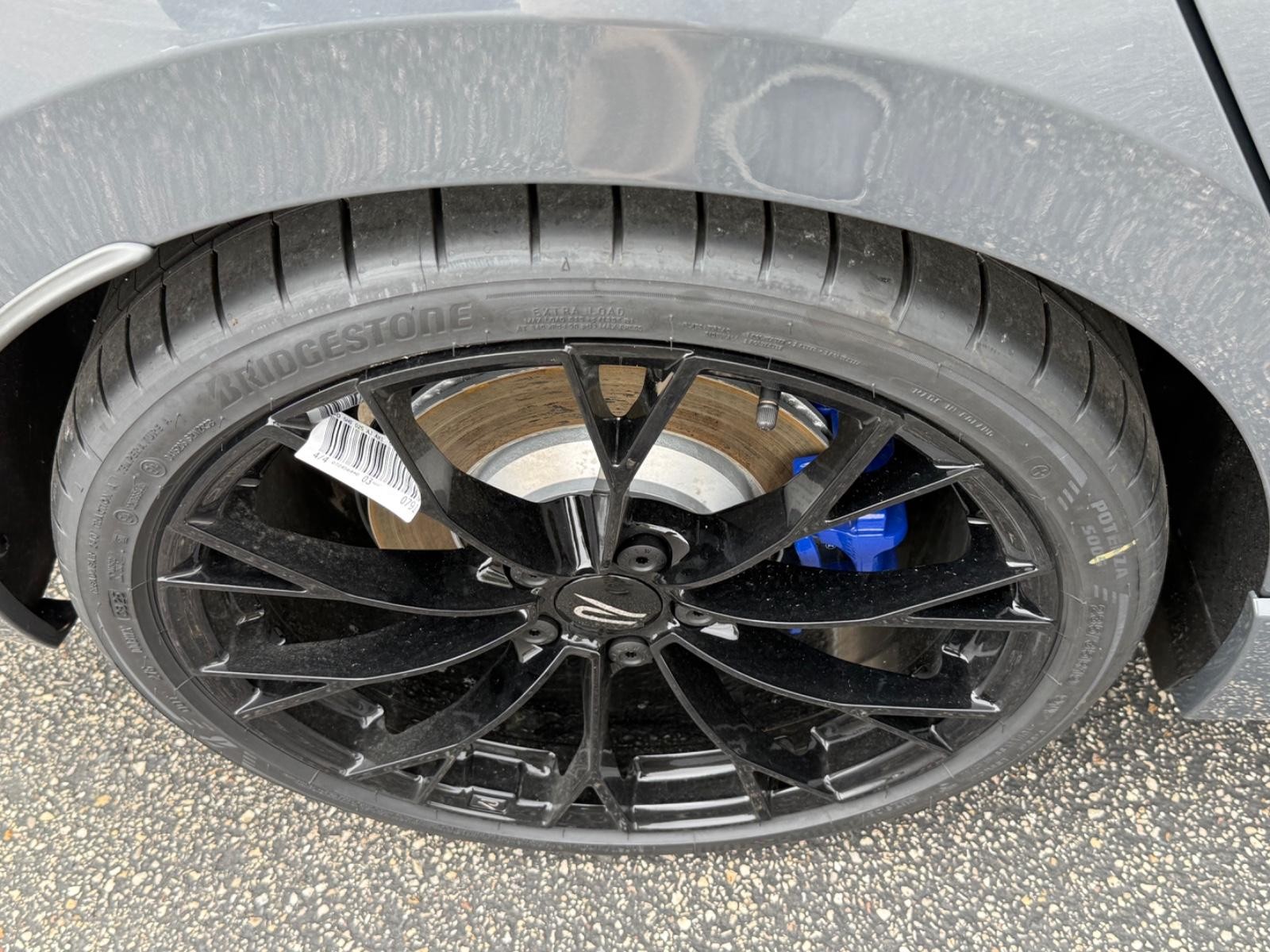 Volkswagen Golf R Vehicle Image 04