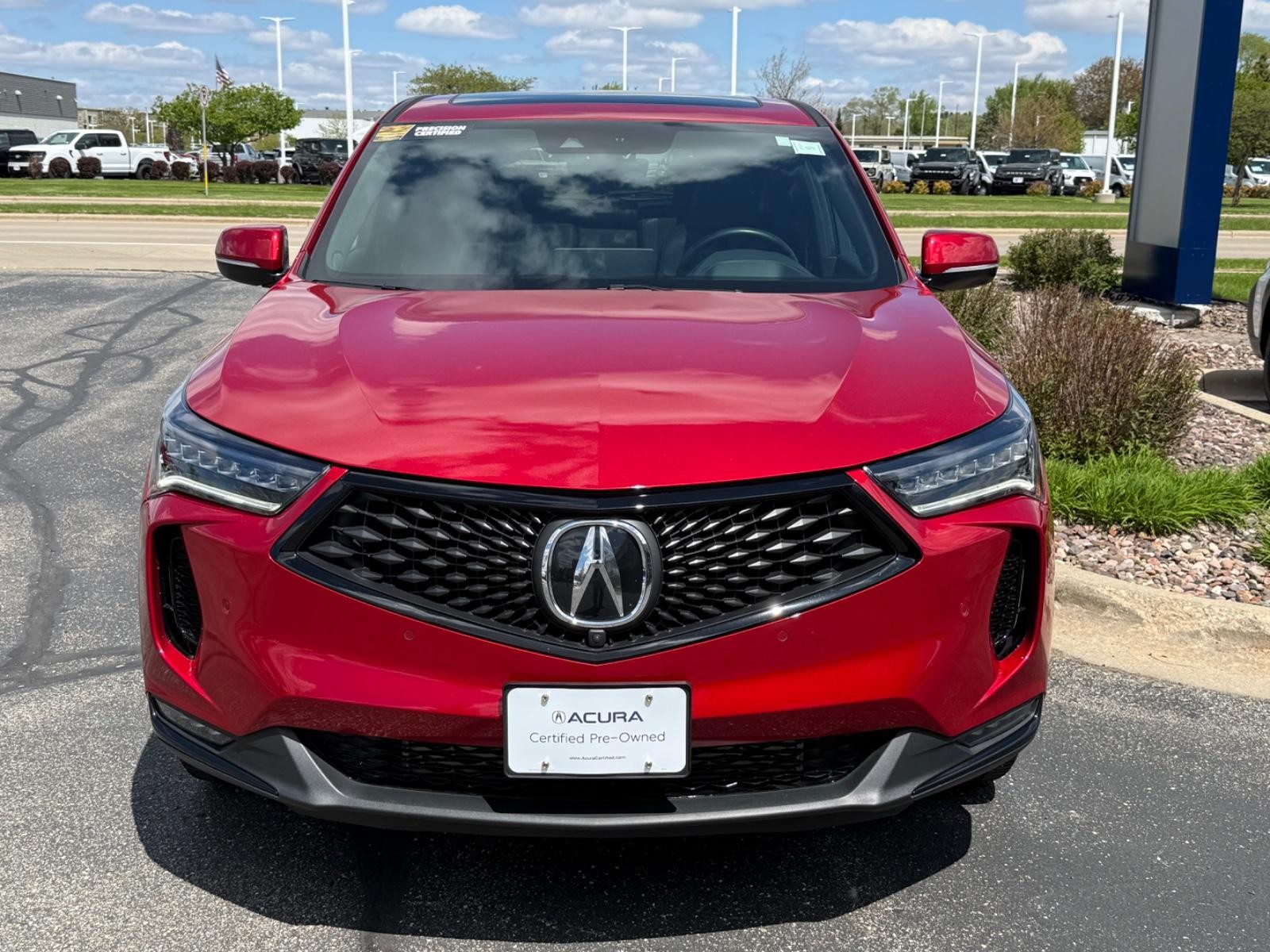 Acura RDX Vehicle Full-screen Gallery Image 09