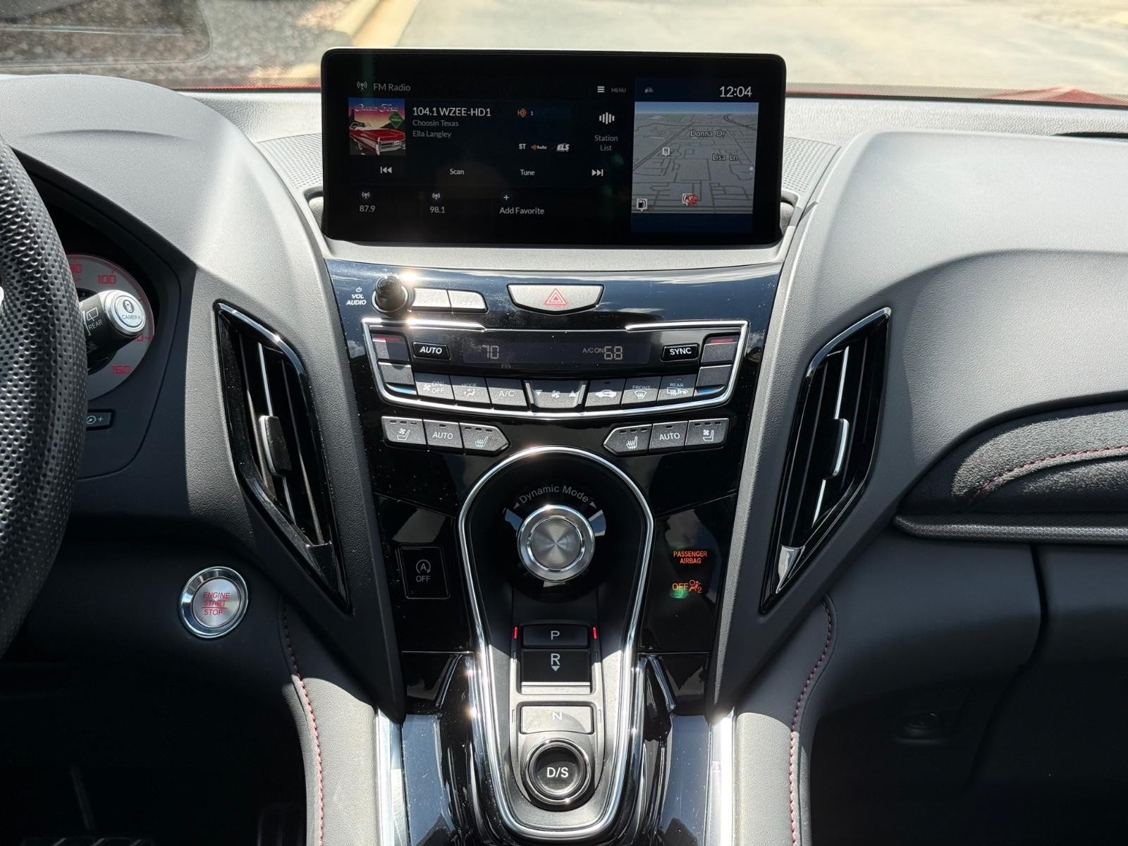 Acura RDX Vehicle Full-screen Gallery Image 12