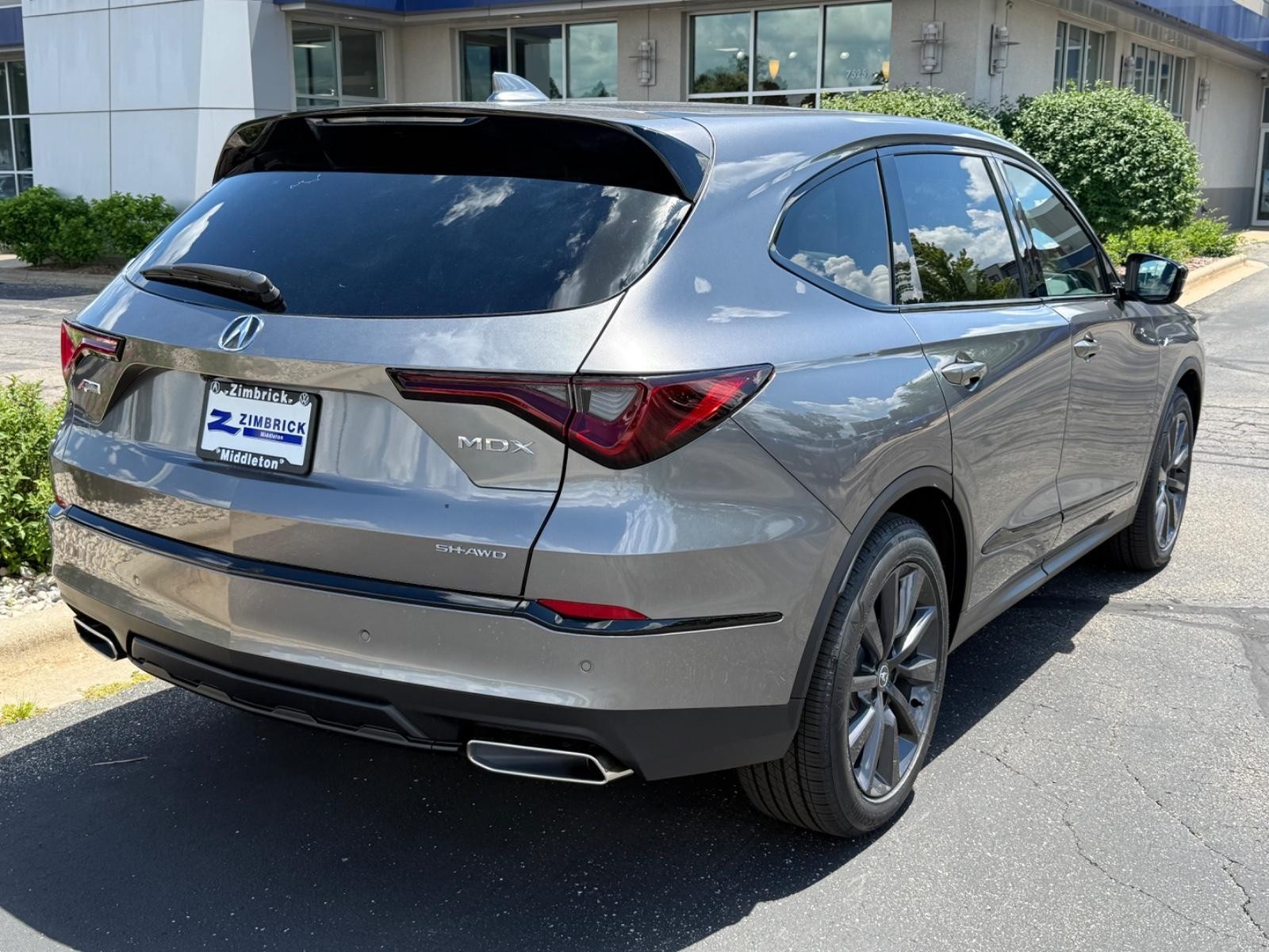 Acura MDX Vehicle Image 03