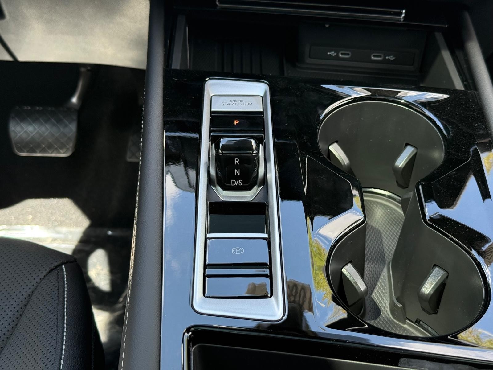 Volkswagen Atlas Vehicle Image 09